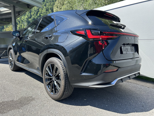 LEXUS NX 450h+ E-FOUR F Sport-image-3