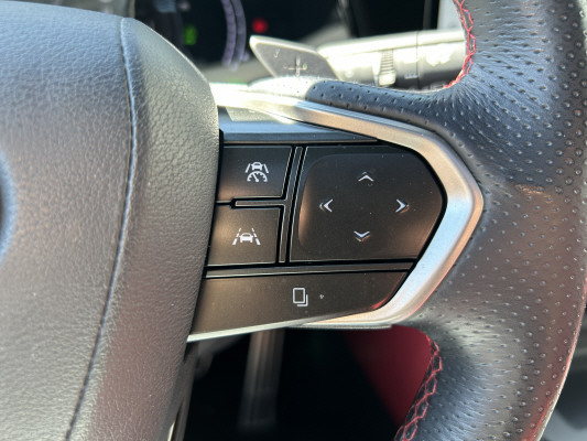 LEXUS NX 450h+ E-FOUR F Sport-image-13