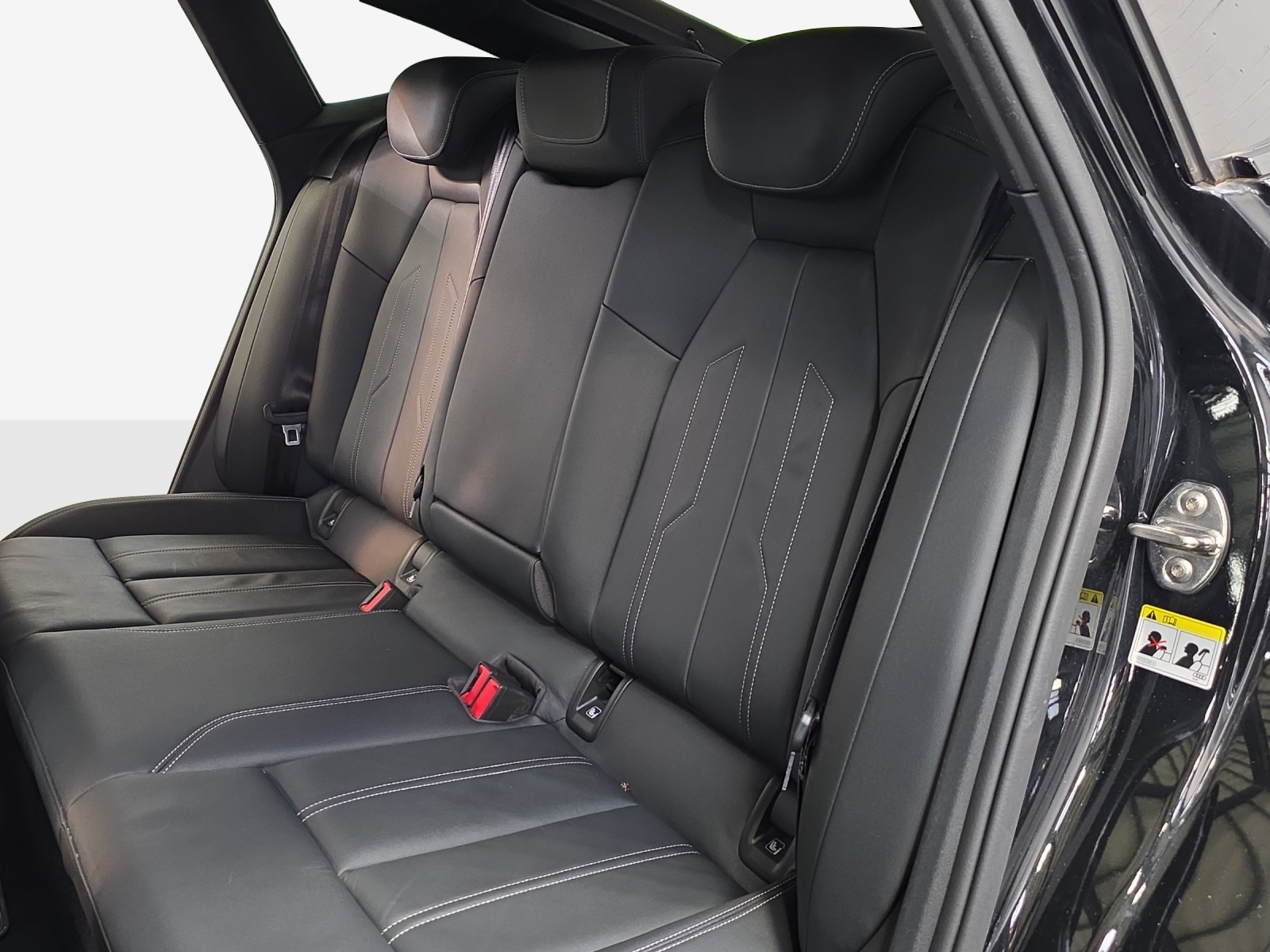 AUDI Q4 Sportback e-tron 50 quattro-image-12