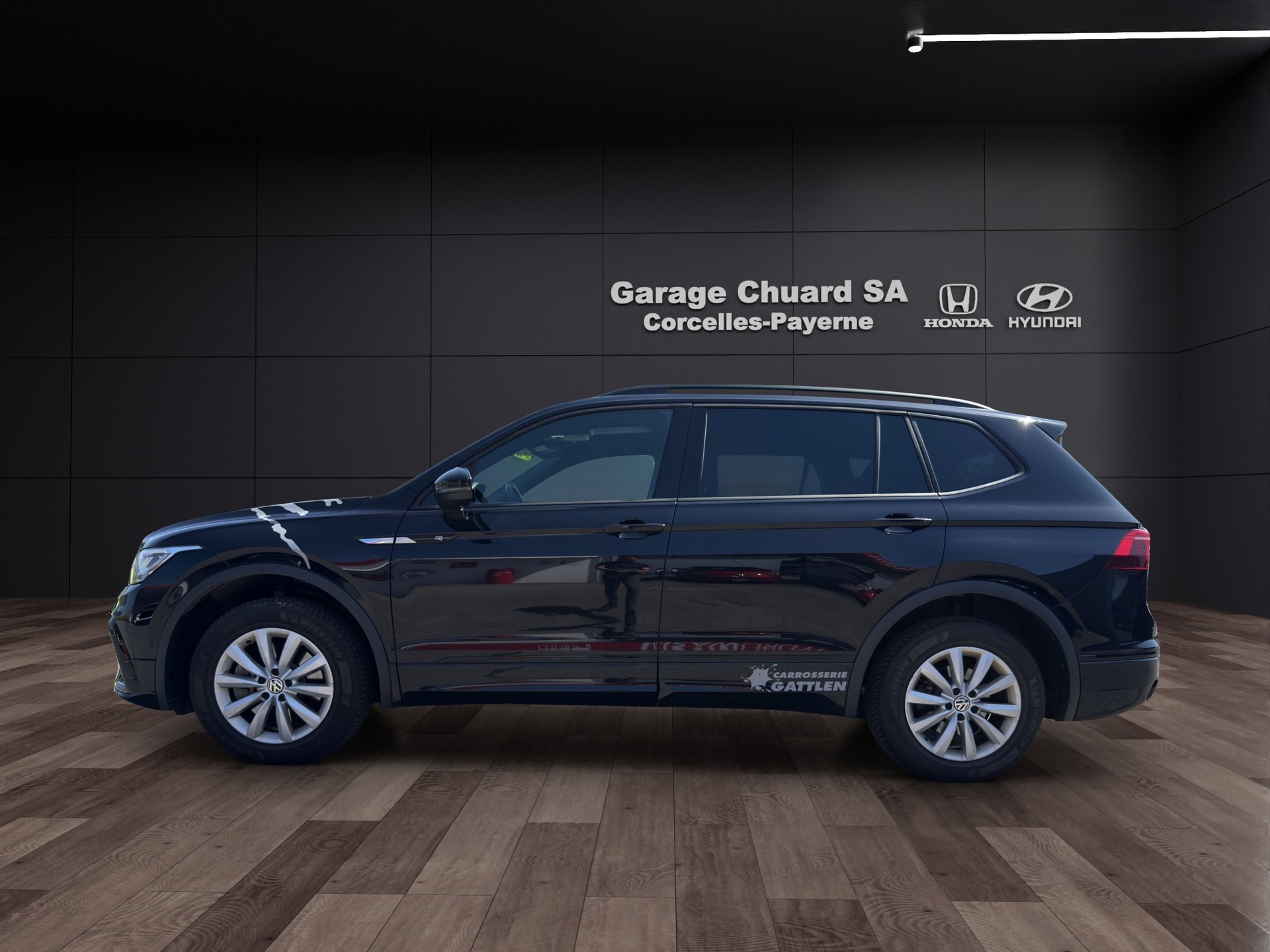 VW Tiguan Allspace 2.0TSI R-Line 4Motion DSG-image-7