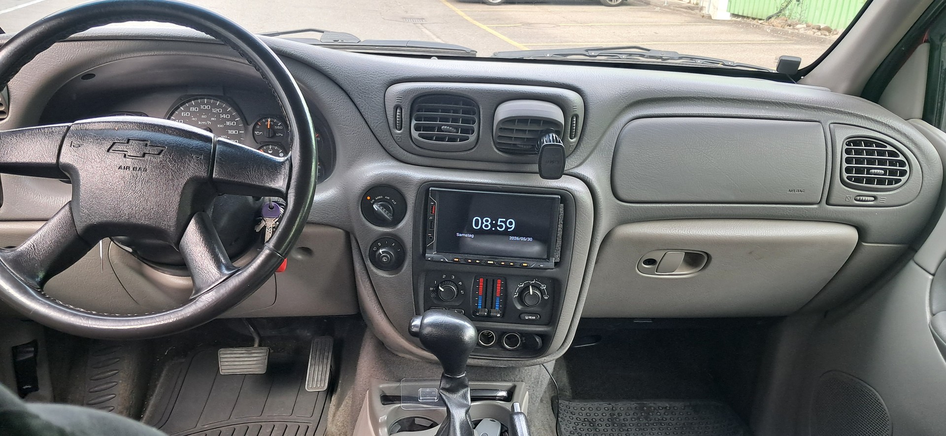CHEVROLET 4.2 LT Premium-image-4