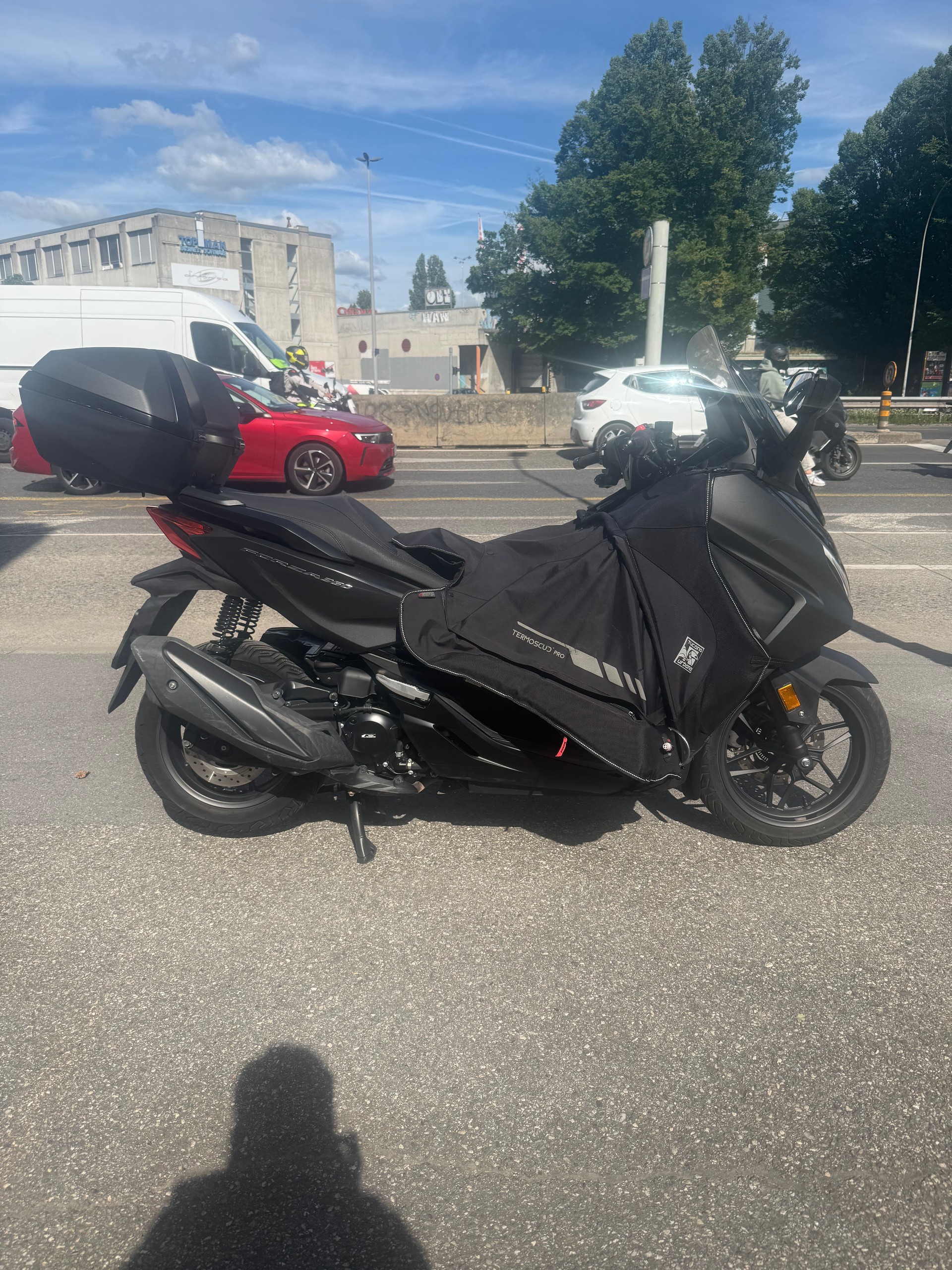 HONDA NSS 350 Smart Top Box-image-1