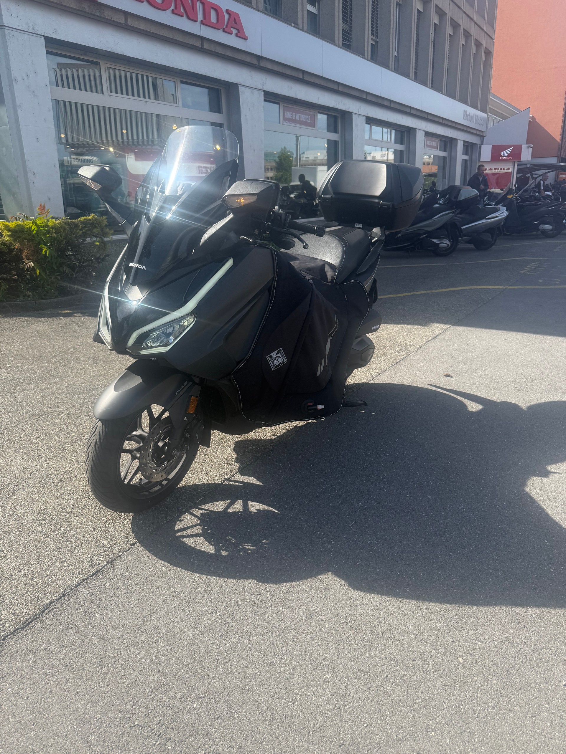 HONDA NSS 350 Smart Top Box-image-2