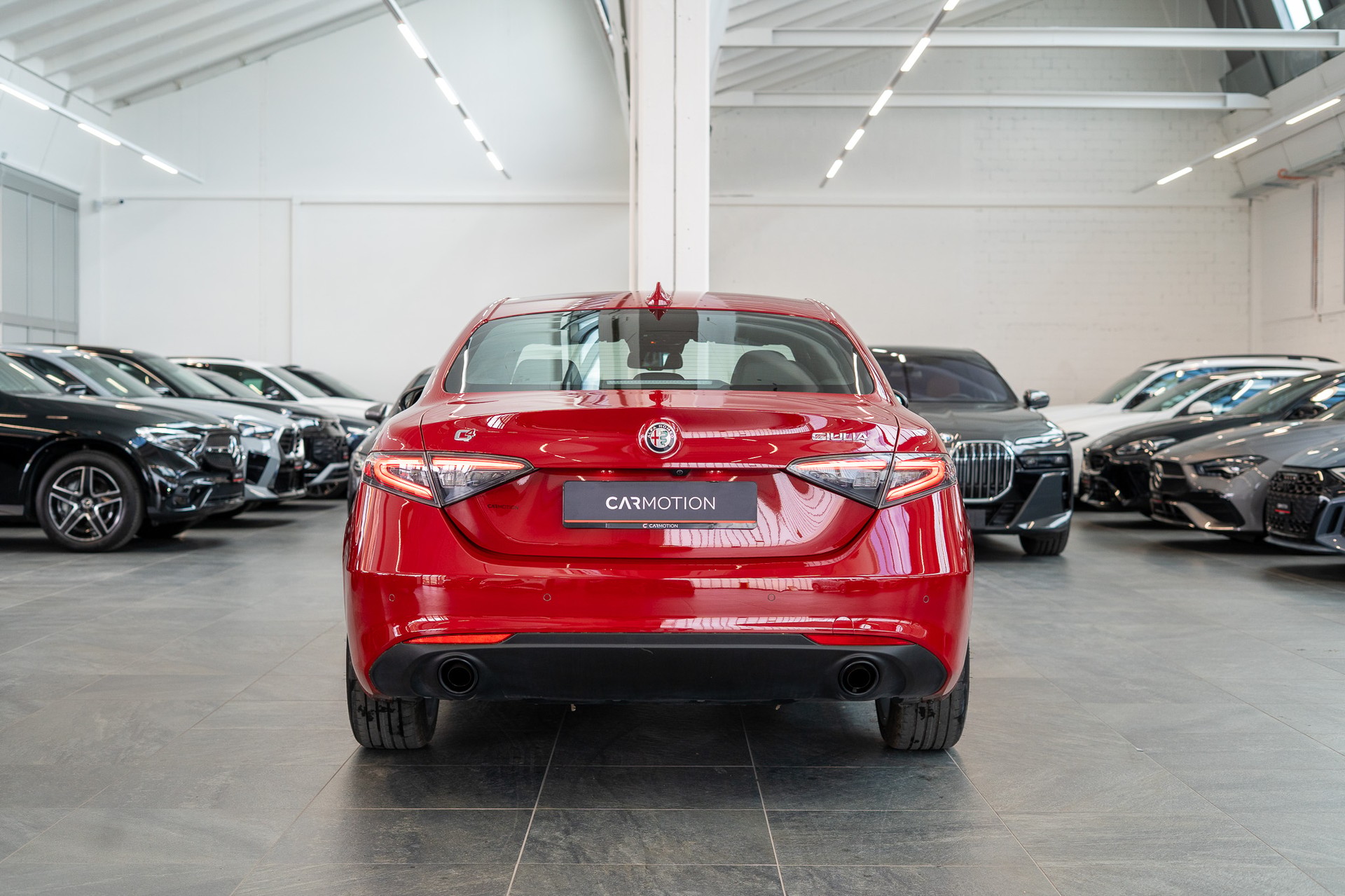 ALFA ROMEO Giulia 2.0 Q4 TI / Rückfahrkamera / el.Sitze-image-4