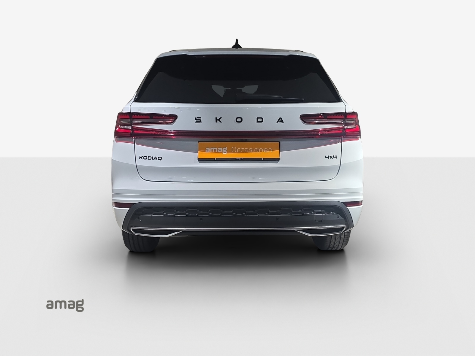 SKODA Kodiaq 2.0 TSI Sportline 4x4-showroom-element-3