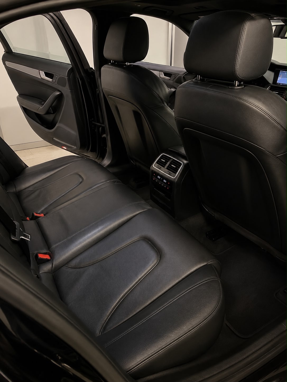 AUDI A5 Sportback 2.0 TDI multitronic-image-13