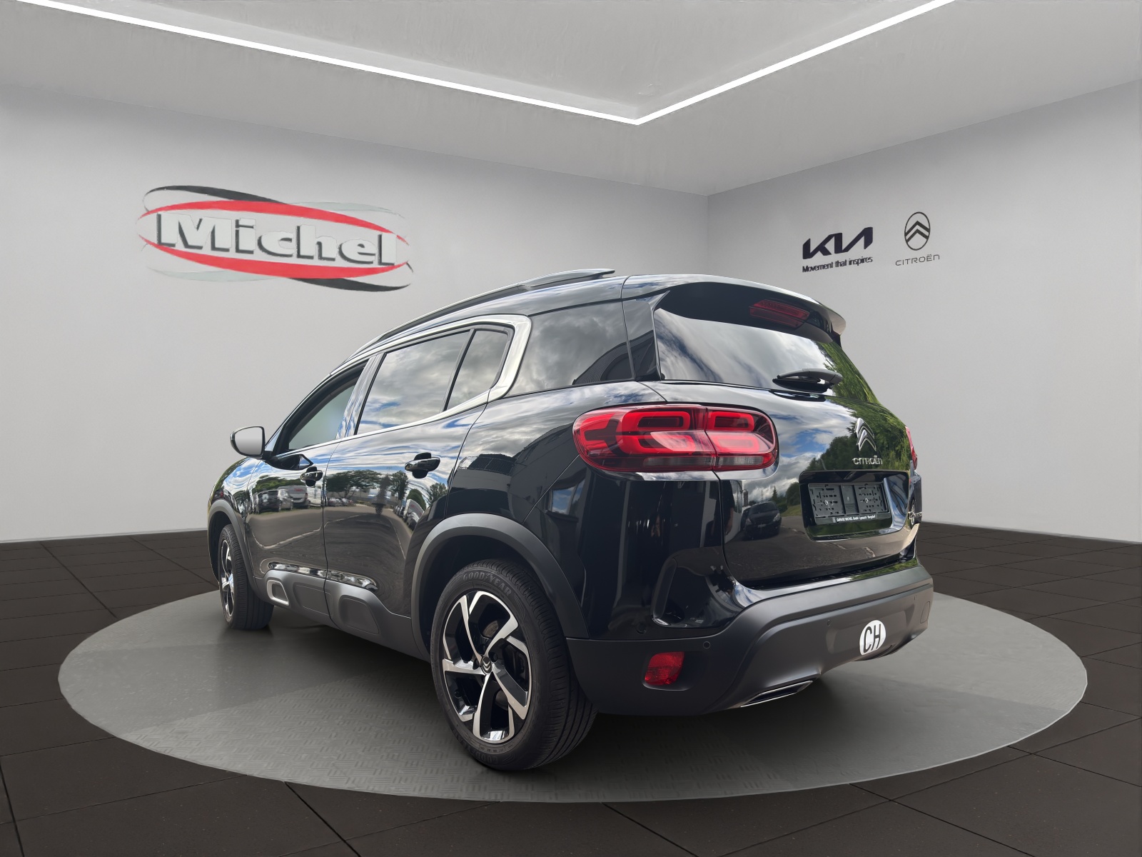 CITROEN C5 Aircross 1.5 BlueHD Shine EAT8 / inkl. Winterkompletträder Alu 17" / Rückfahrkamera 180° / Premium Occasion Garantie-image-7