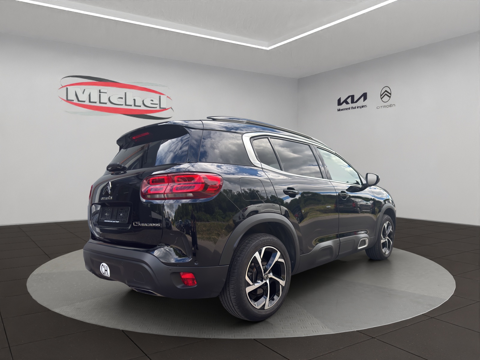 CITROEN C5 Aircross 1.5 BlueHD Shine EAT8 / inkl. Winterkompletträder Alu 17" / Rückfahrkamera 180° / Premium Occasion Garantie-image-5