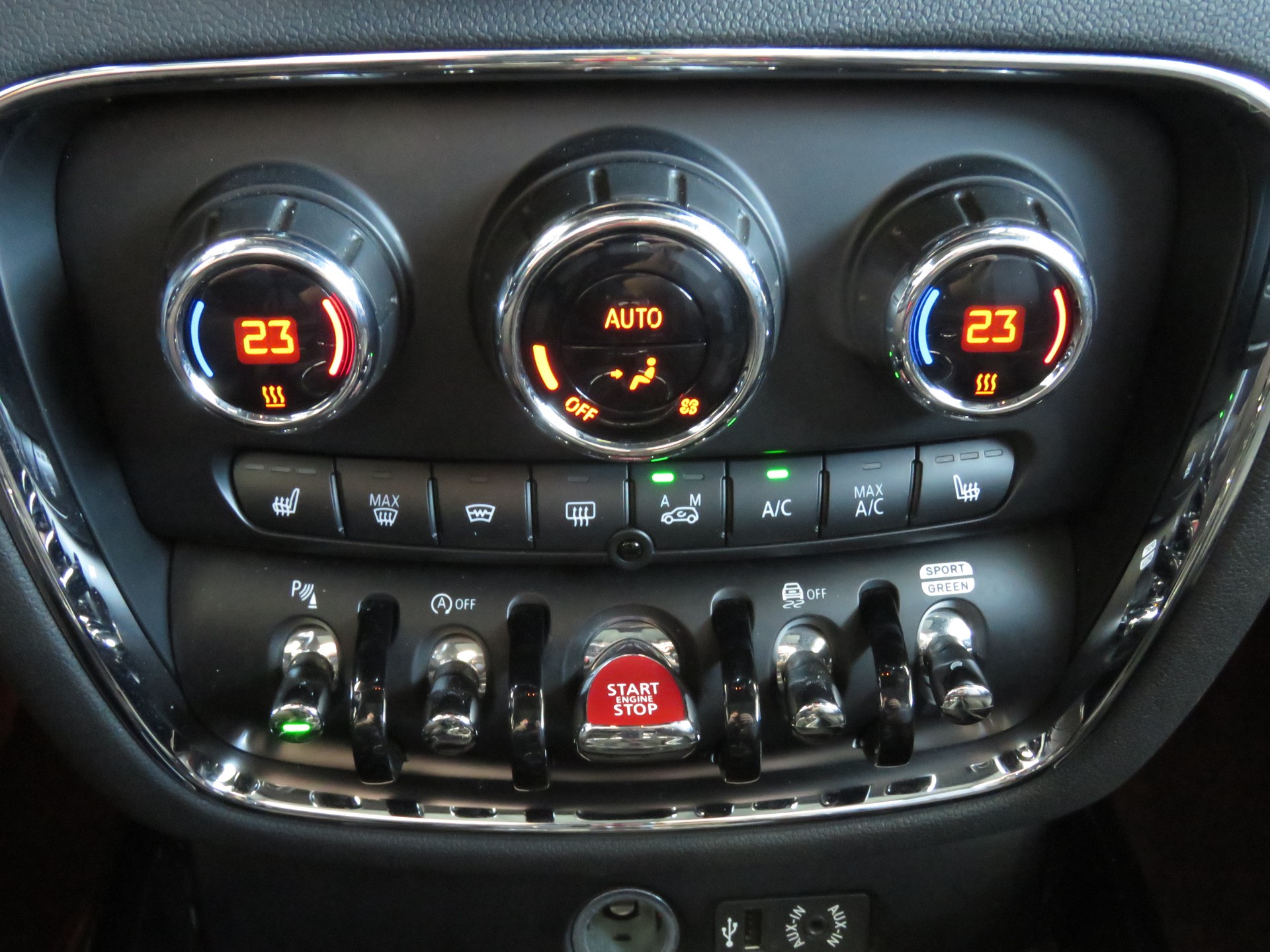 MINI Clubman Cooper John Cooper Works ALL4 Steptronic (Automat)-image-20