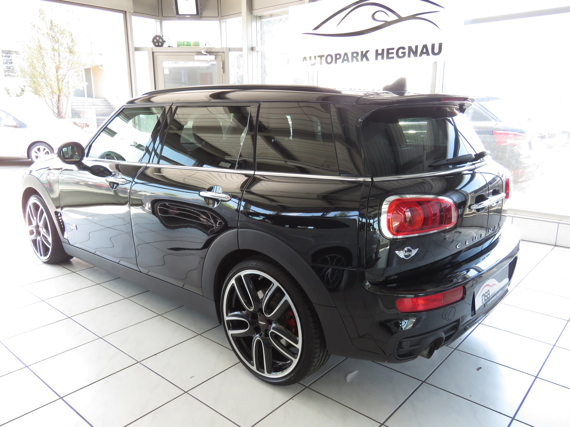 MINI Clubman Cooper John Cooper Works ALL4 Steptronic (Automat)-image-5