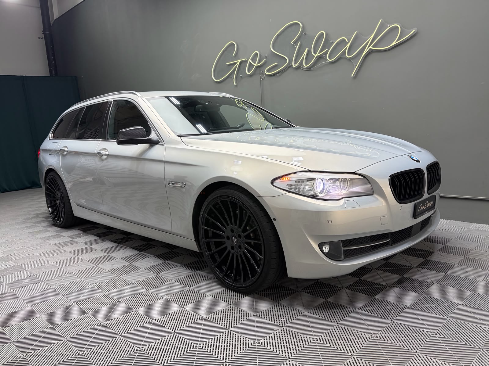 BMW 530d xDrive Touring Steptronic
