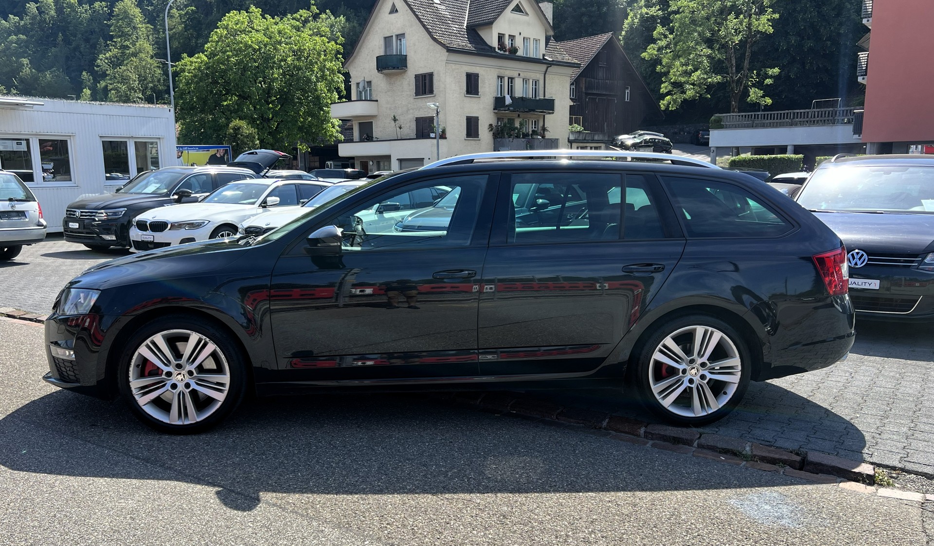 SKODA Octavia Combi 2.0 TSI RS DSG-showroom-element-1