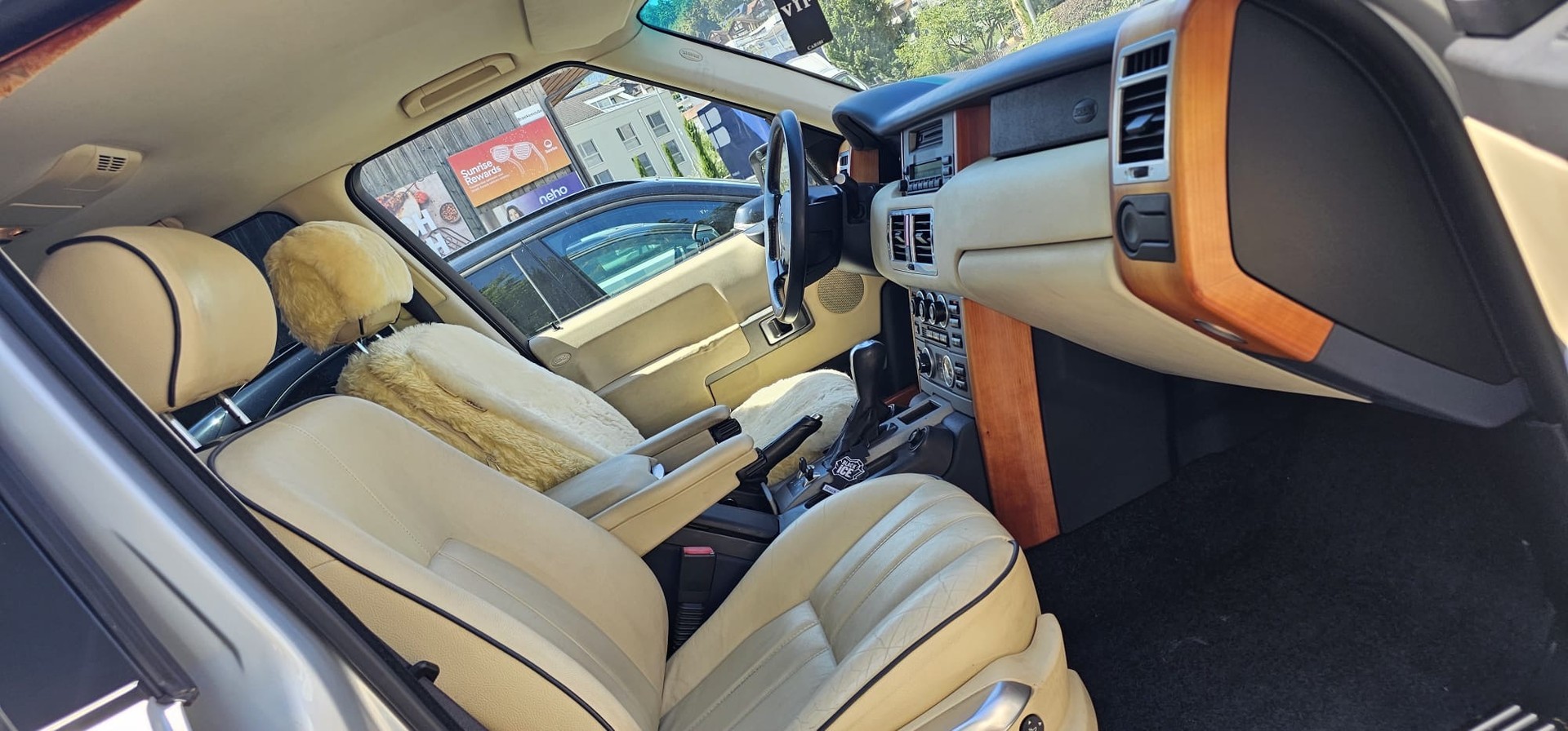 LAND ROVER Range Rover 3.0 d SE Automatic-image-10