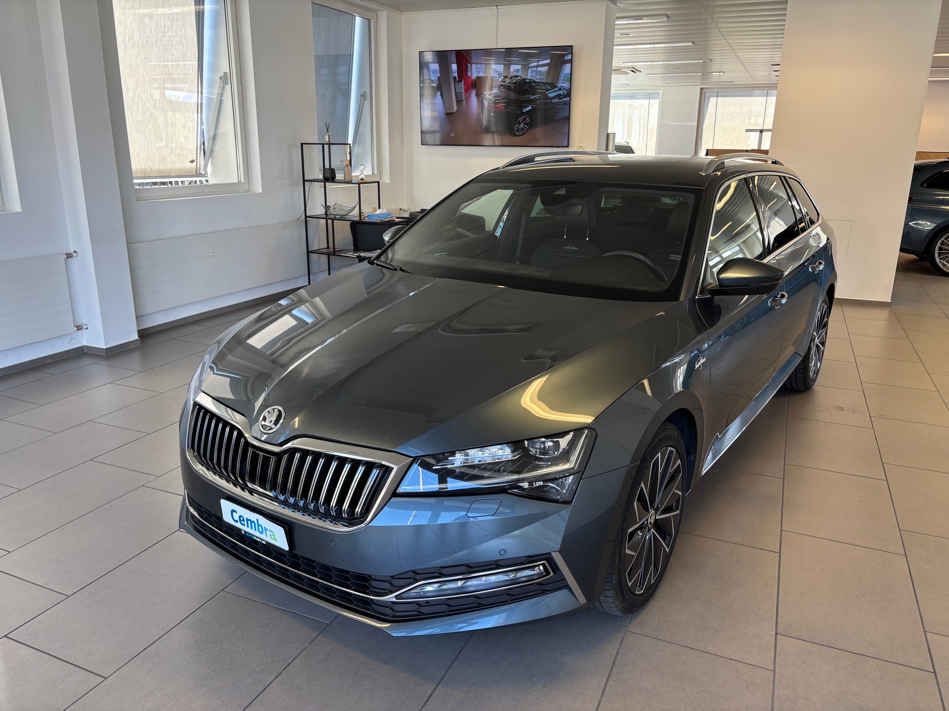 SKODA Superb Combi 2.0 TDi L&K 4x4 DSG