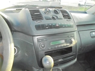 MERCEDES-BENZ Vito 110 CDI Blue Efficiency L Crew-image-9