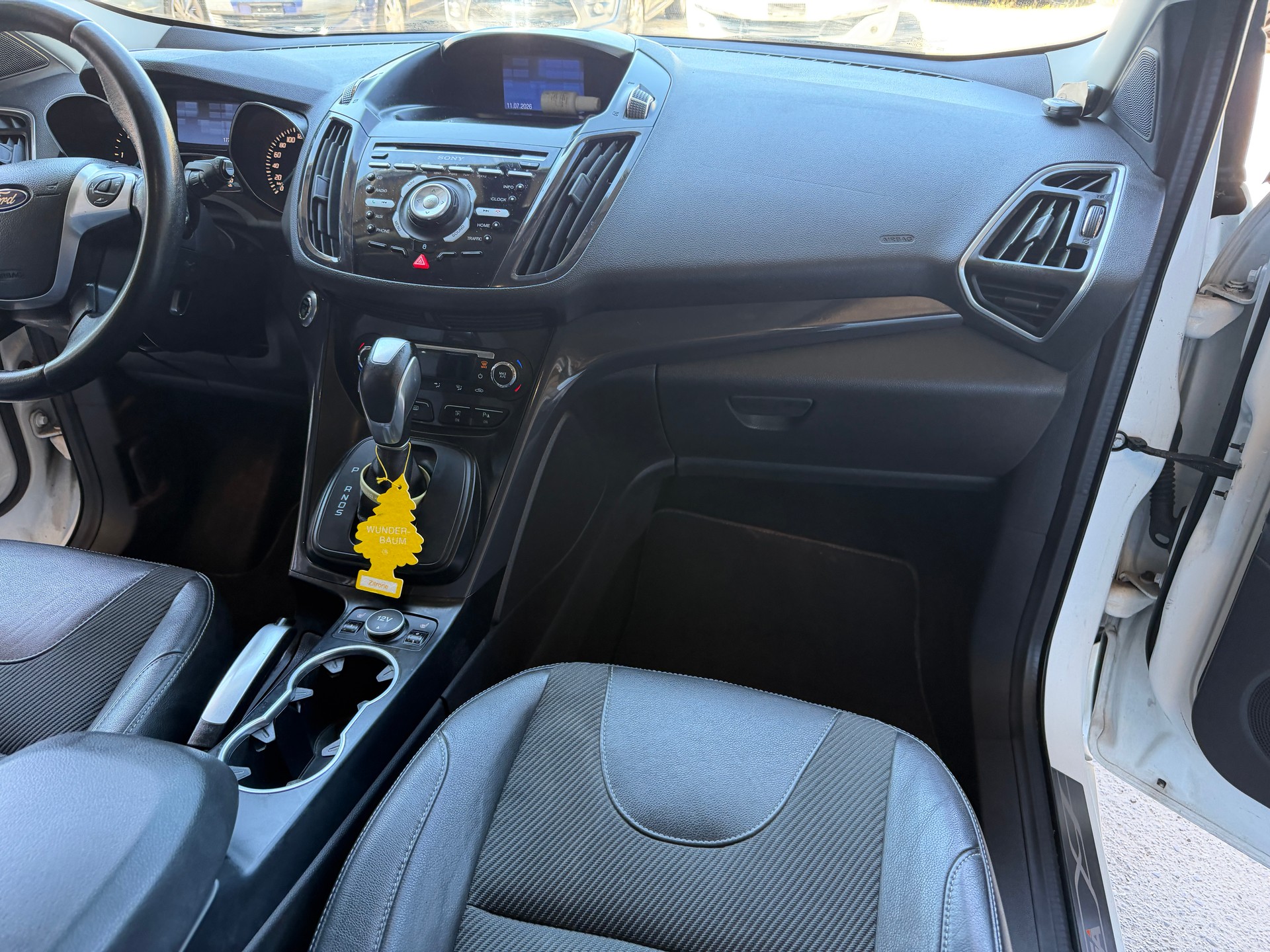 FORD Kuga 2.0 TDCi Titanium S 4WD PowerShift-image-6