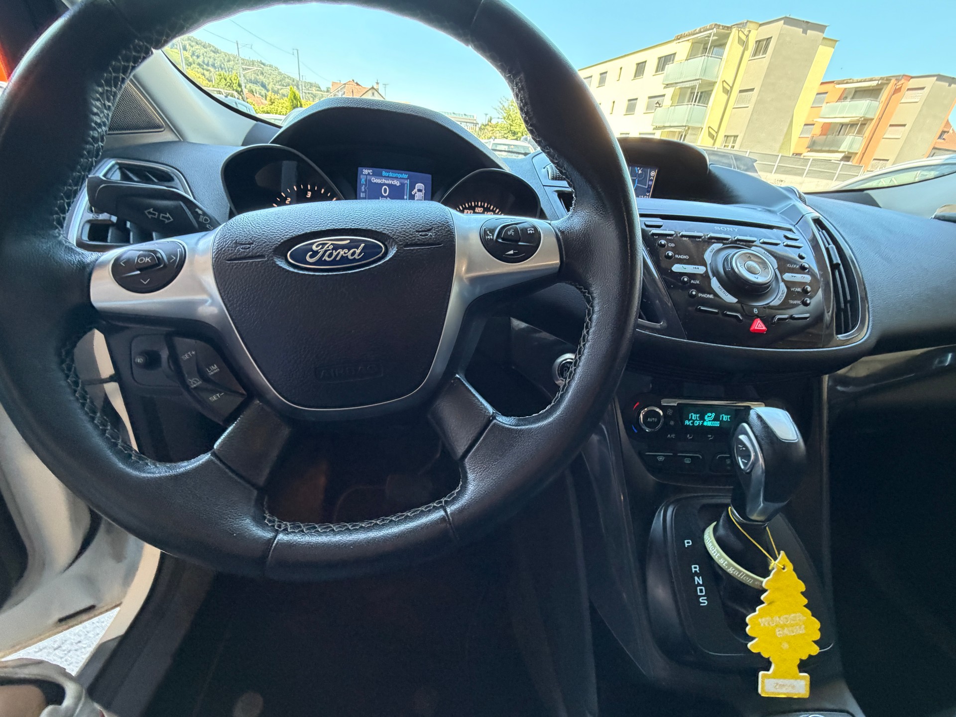 FORD Kuga 2.0 TDCi Titanium S 4WD PowerShift-image-8