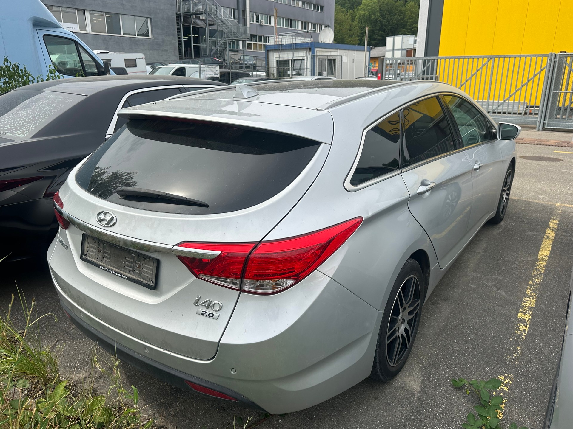 HYUNDAI i40 Wagon 2.0 GDi Style Automatic-showroom-element-3