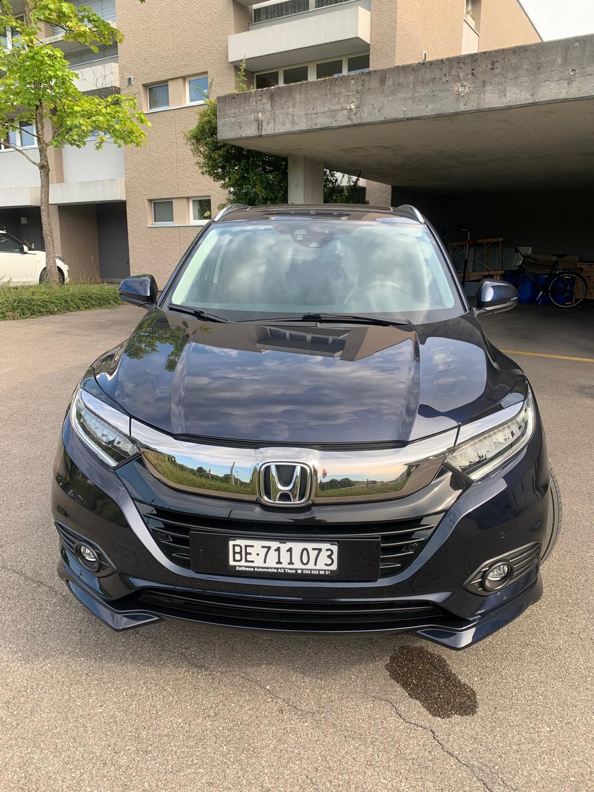 HONDA HR-V 1.5i-VTEC Executive-image-2
