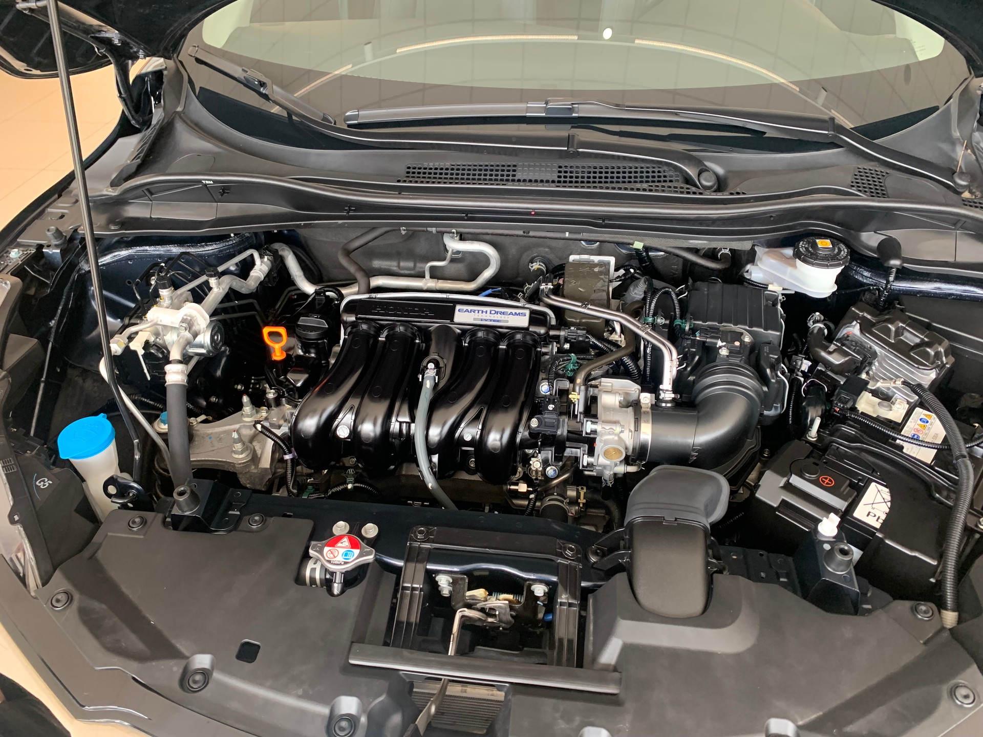 HONDA HR-V 1.5i-VTEC Executive-image-7