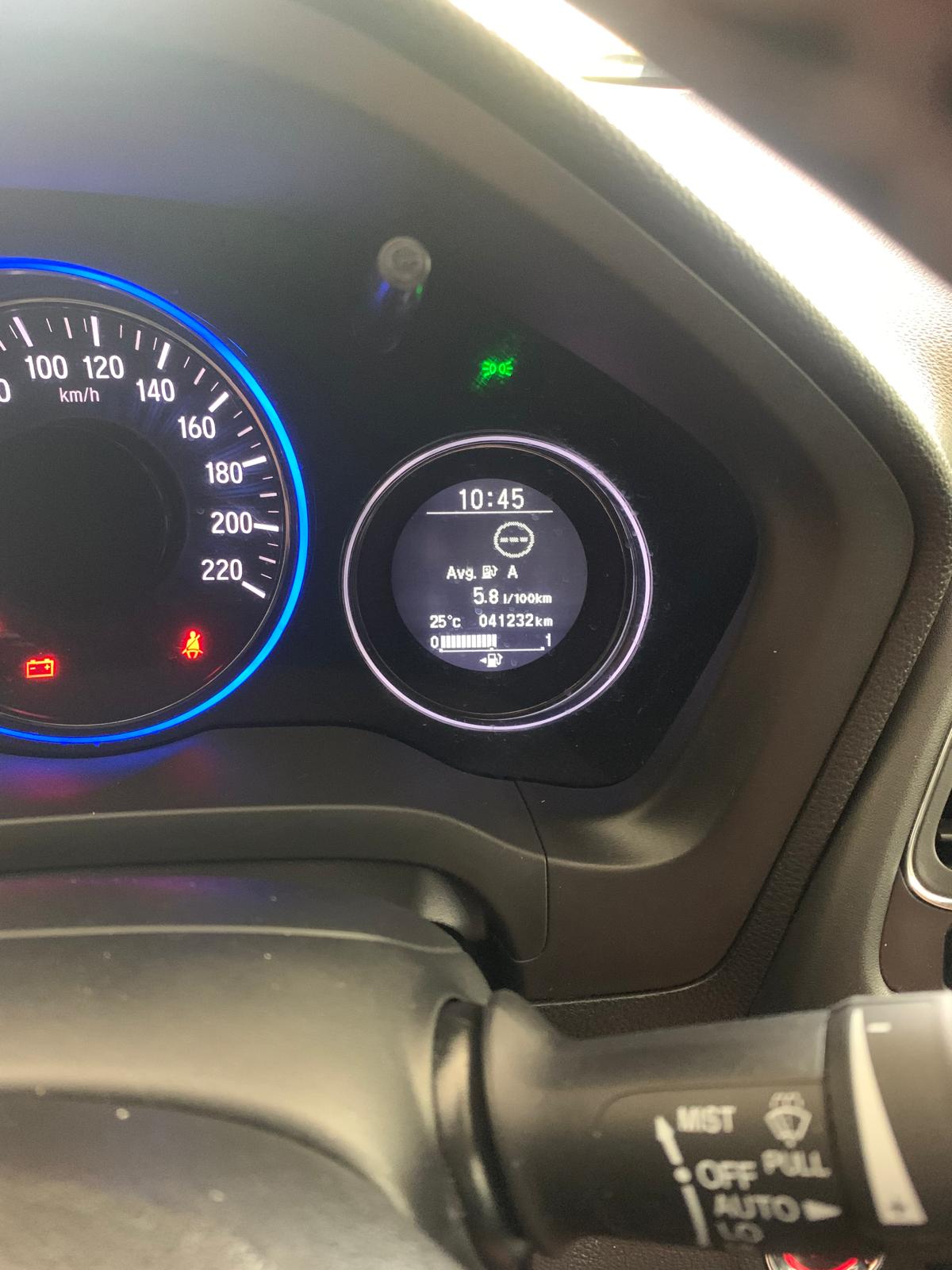 HONDA HR-V 1.5i-VTEC Executive-image-9