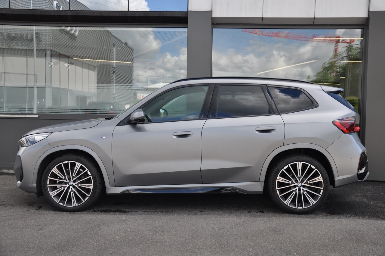 BMW X1 xDrive 23d 48V M Sport Pro-image-4