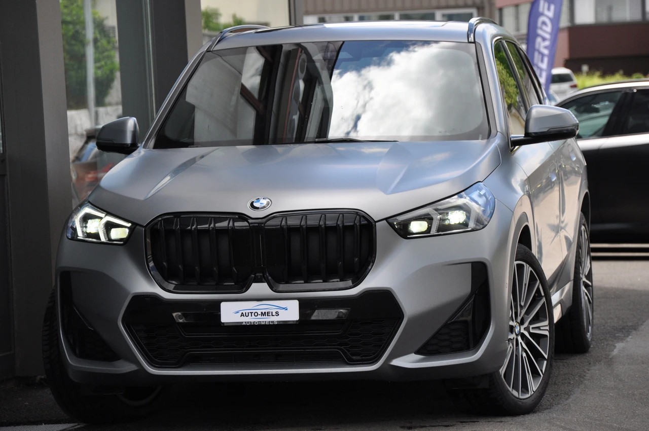 BMW X1 xDrive 23d 48V M Sport Pro-showroom-element-1