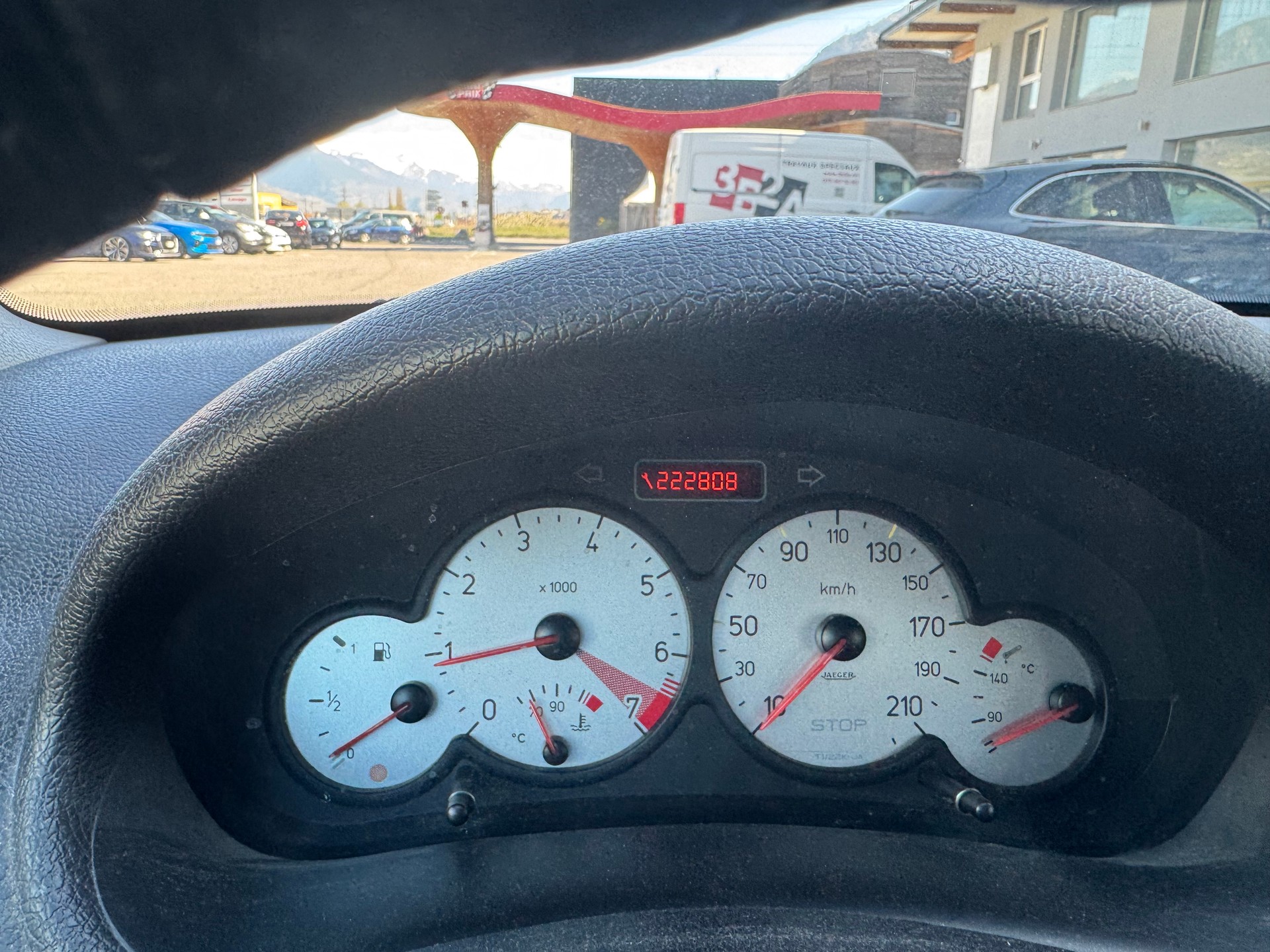 PEUGEOT 206 1.6 16V (XT) Premium-image-7