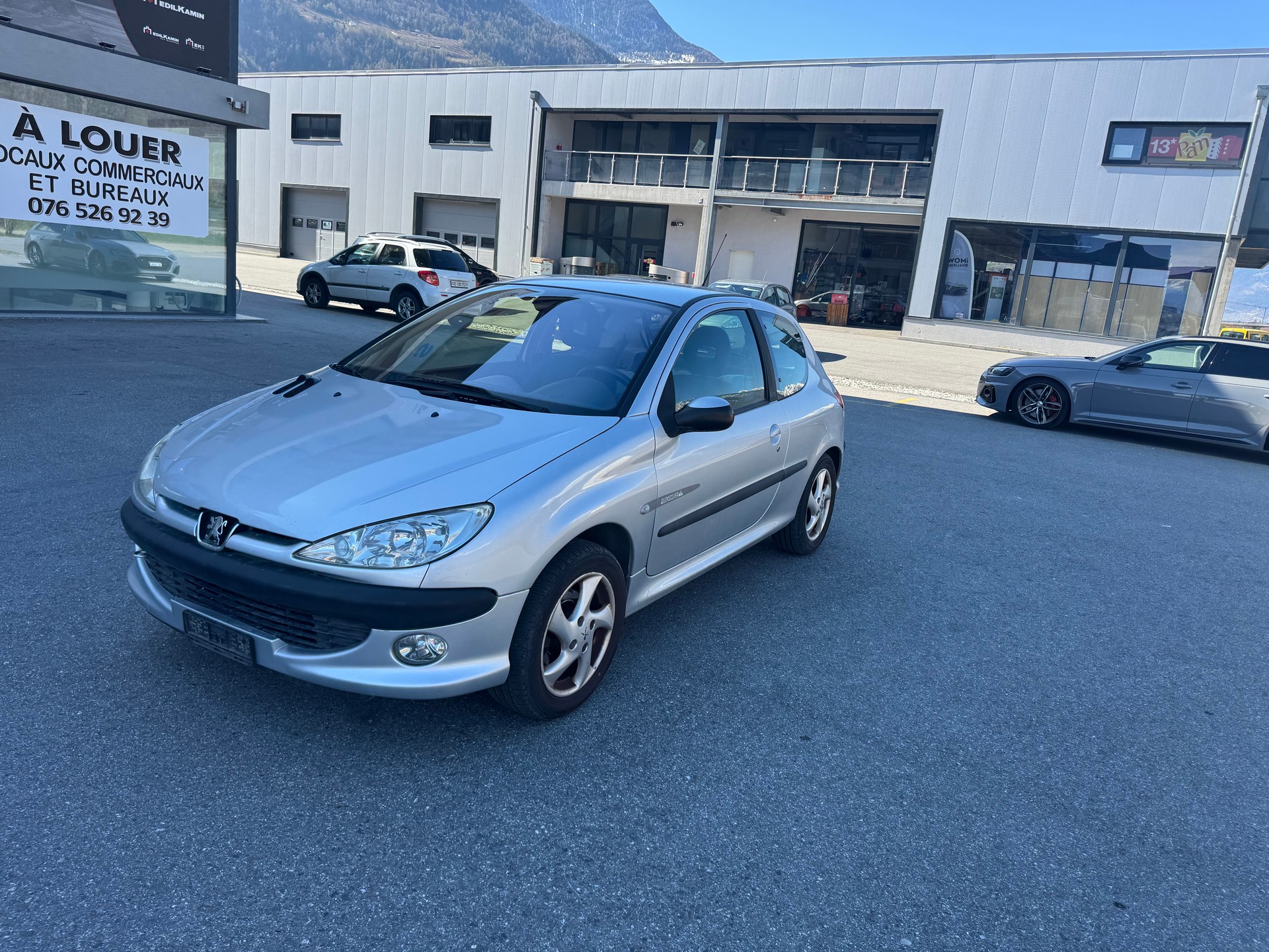 PEUGEOT 206 1.6 16V (XT) Premium