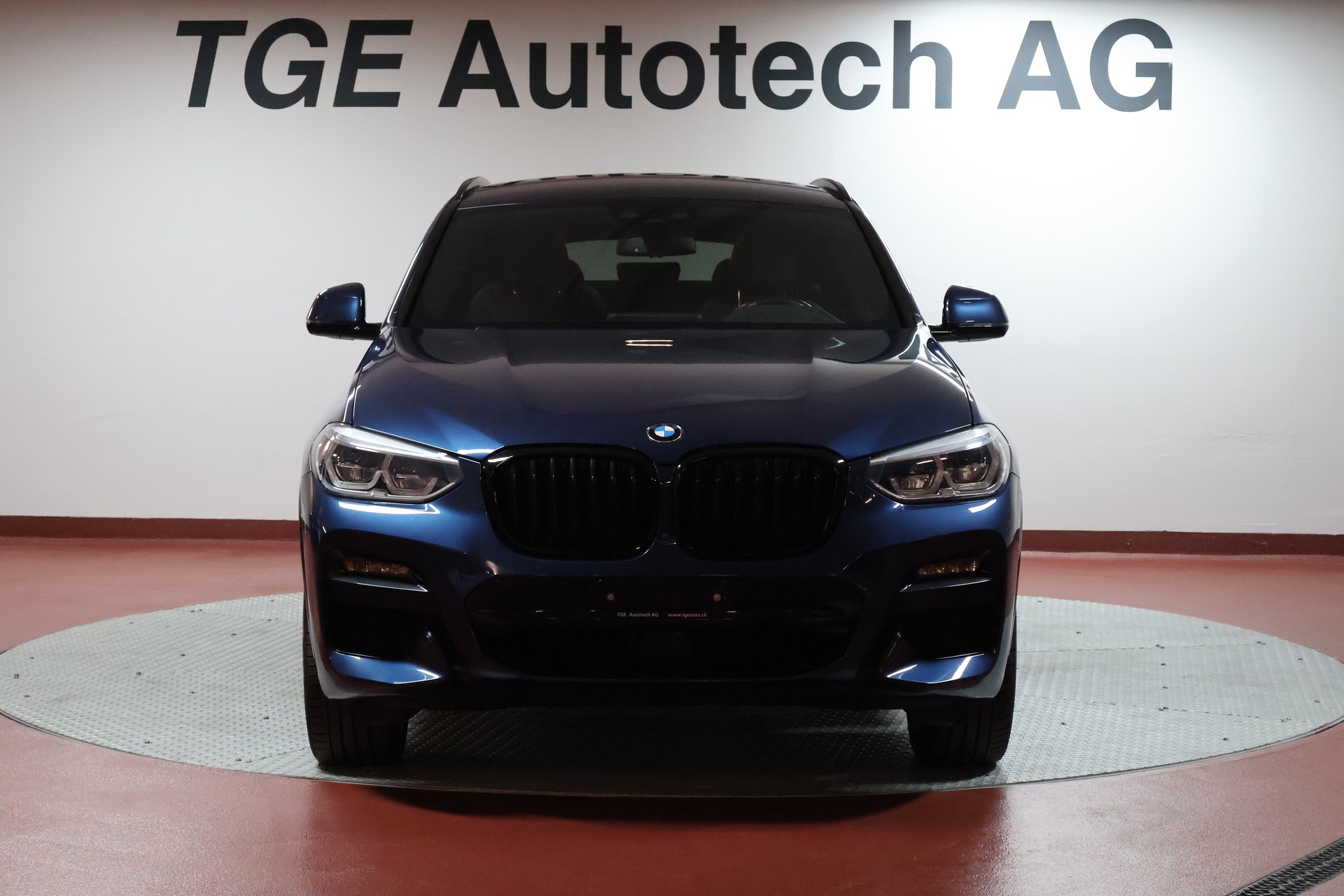 BMW X4 xDrive 48V 20d M Sport Steptronic-showroom-element-1