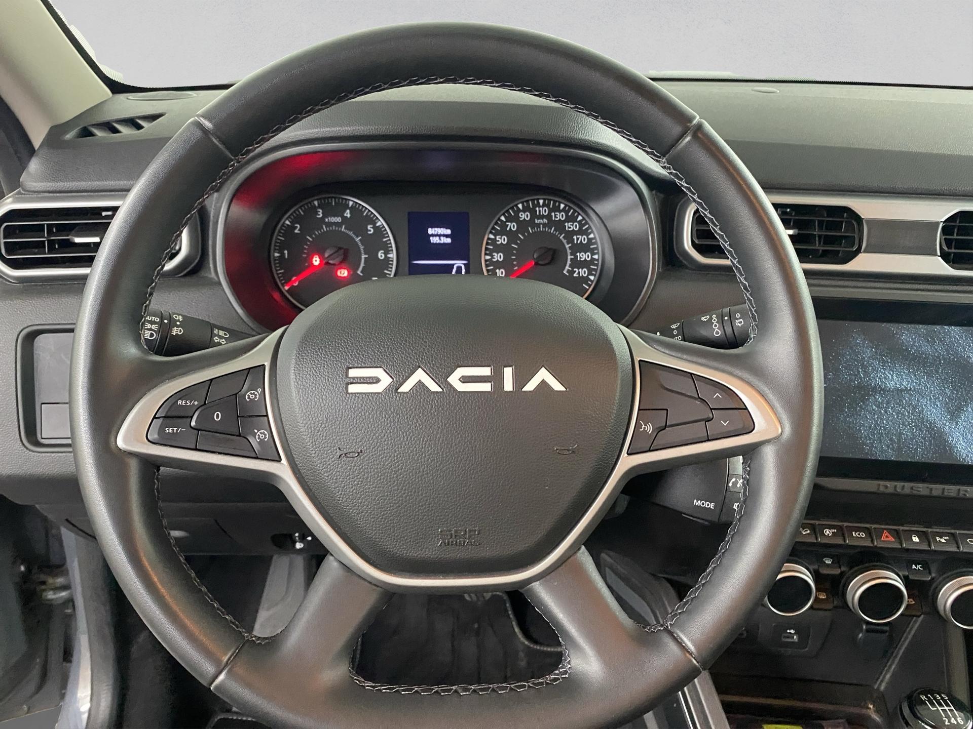 DACIA Duster TCe 150 Journey+ 4x4-image-7