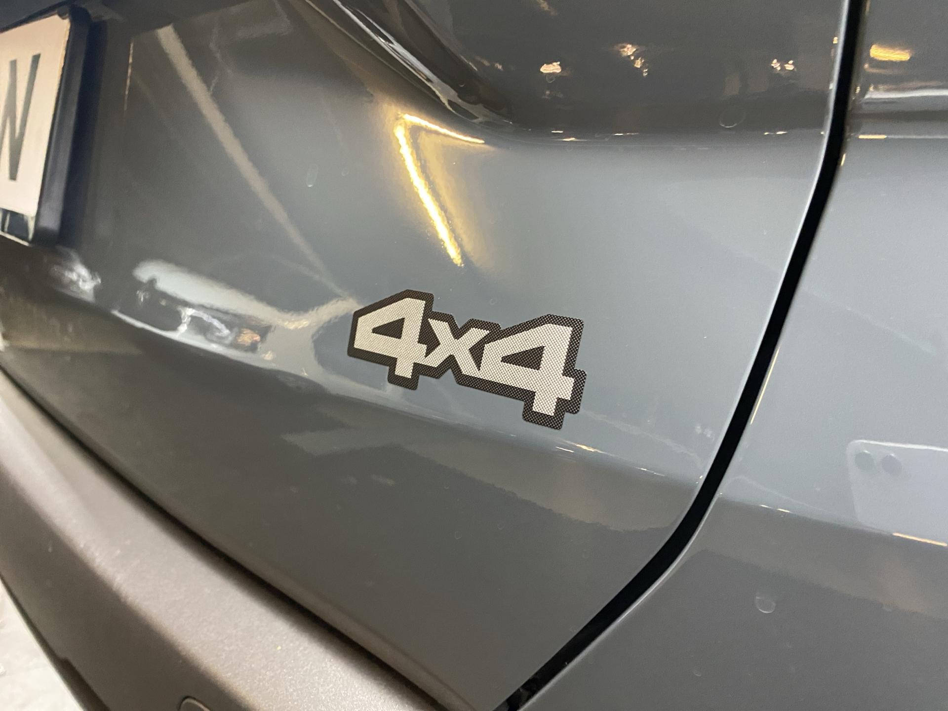 DACIA Duster TCe 150 Journey+ 4x4-image-22