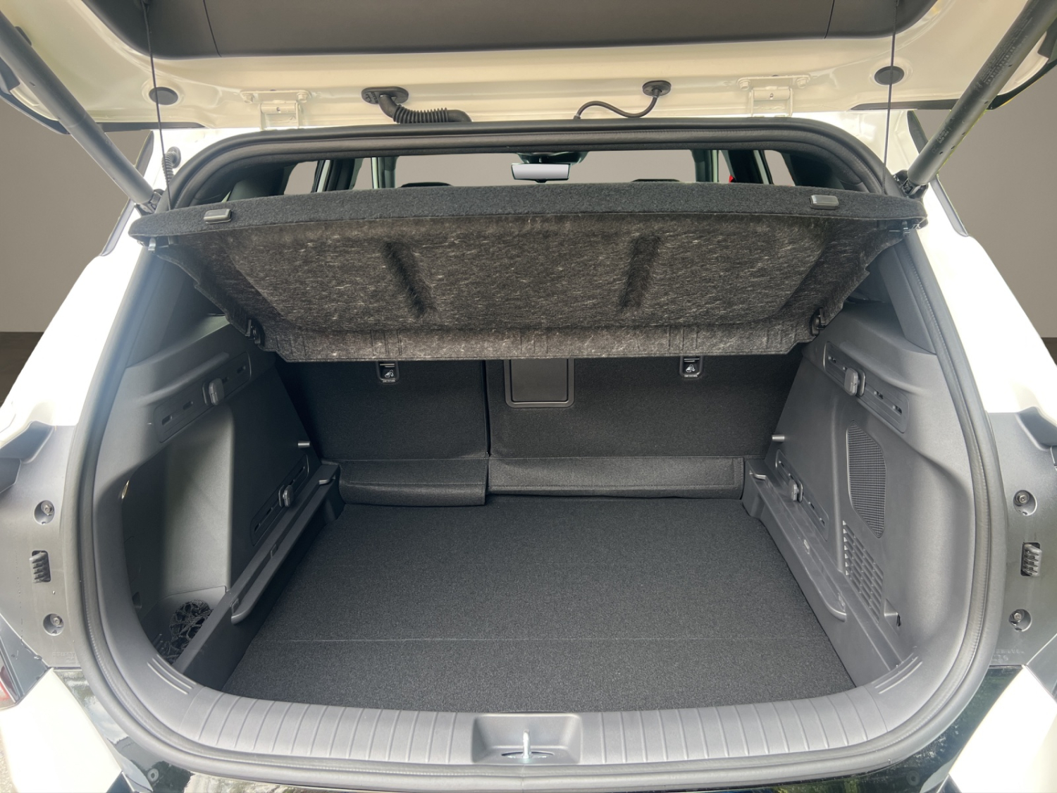 KIA Seltos 1.6 T-GDi X-Line-image-20