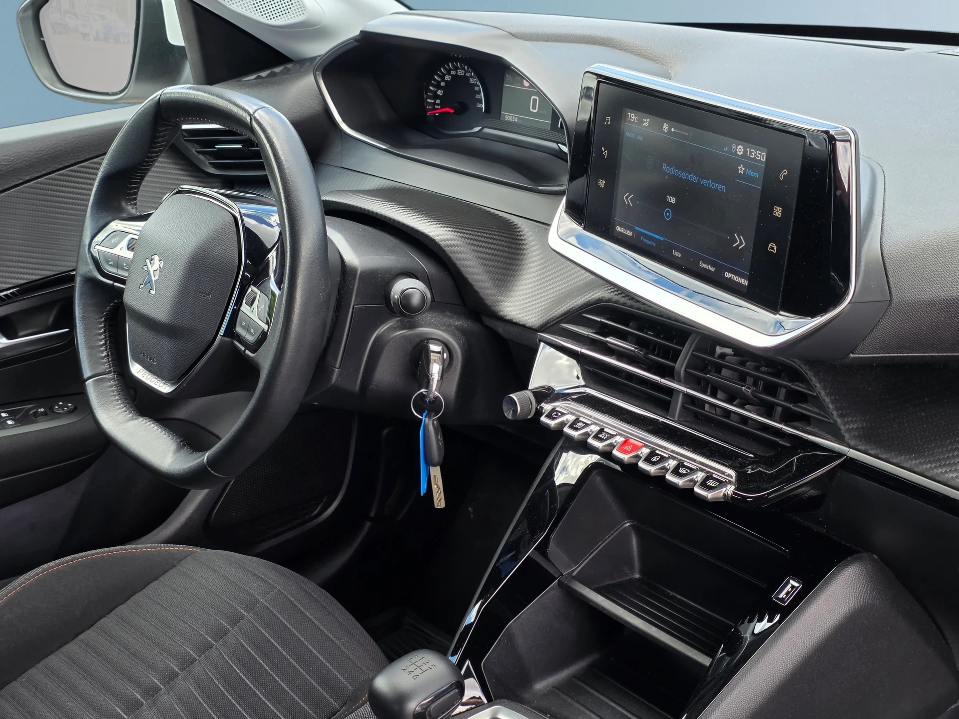 PEUGEOT 208 1.5 BlueHDi Active Pack * CH-Fahrzeug * Frisch ab MFK *-image-16