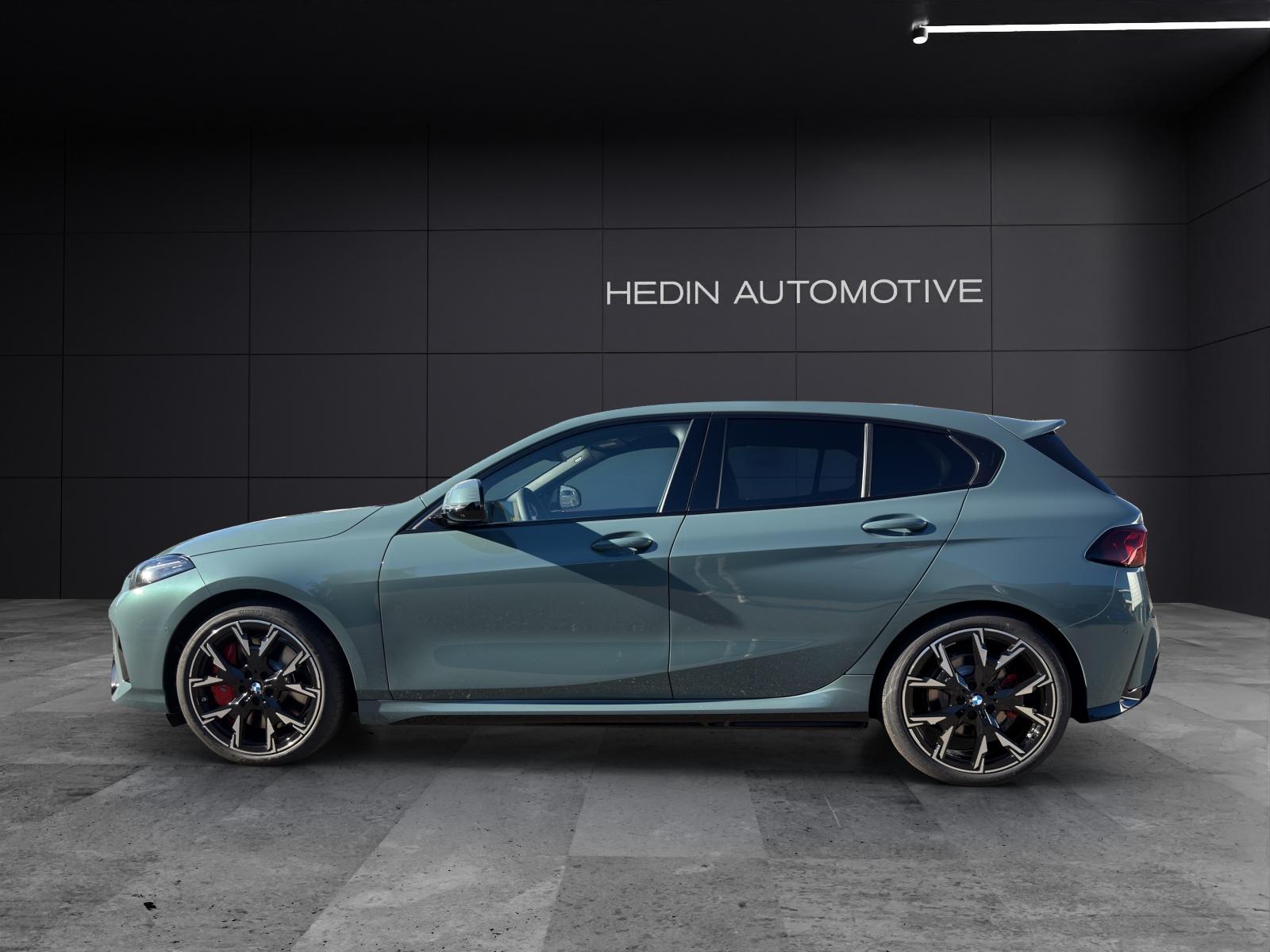 BMW 1er Reihe F70 123 xDrive-showroom-element-3