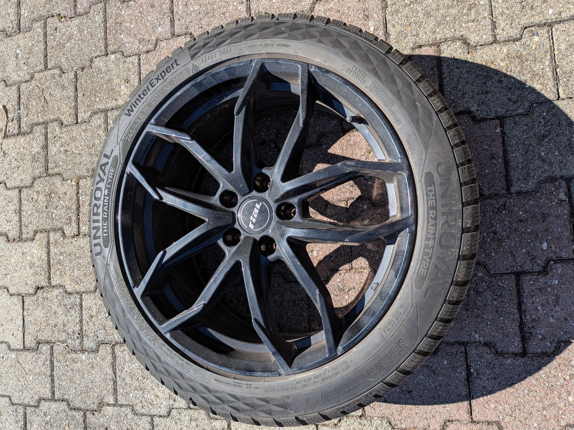 KIA 1.6 T-GDi PHEV GT-Line-image-8