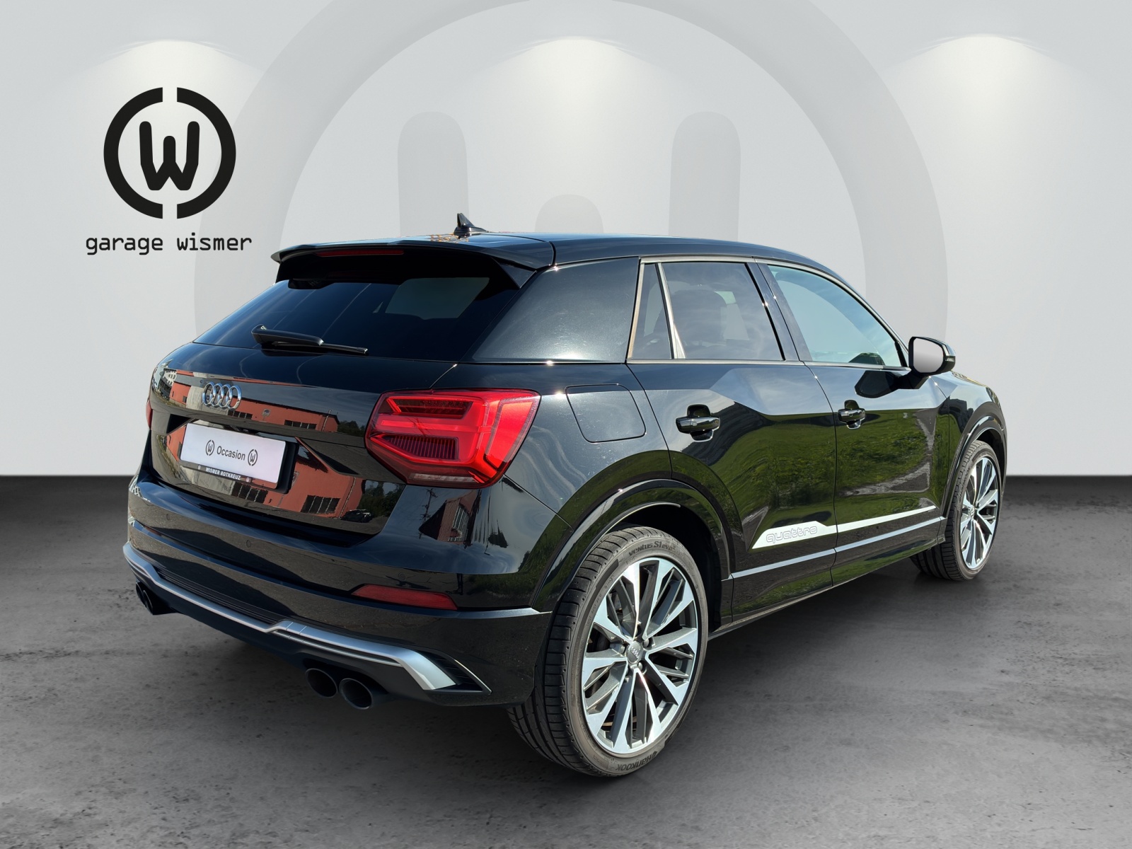 AUDI SQ2 TFSI quattro S-tronic-showroom-element-3