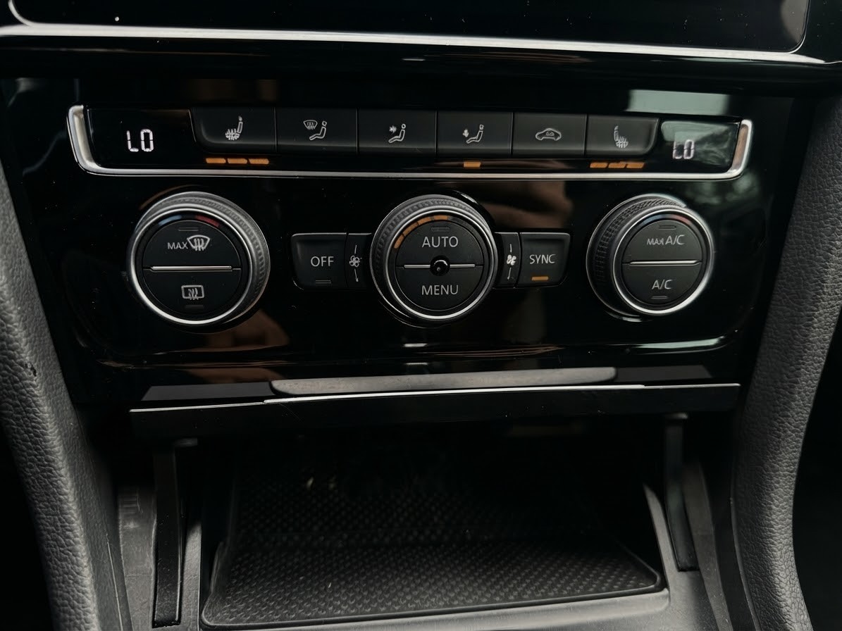 VW Golf 1.5 TSI EVO Highline DSG *GARANTIE 1 Jahr / 20‘000km* *RESERVIERT*-image-28