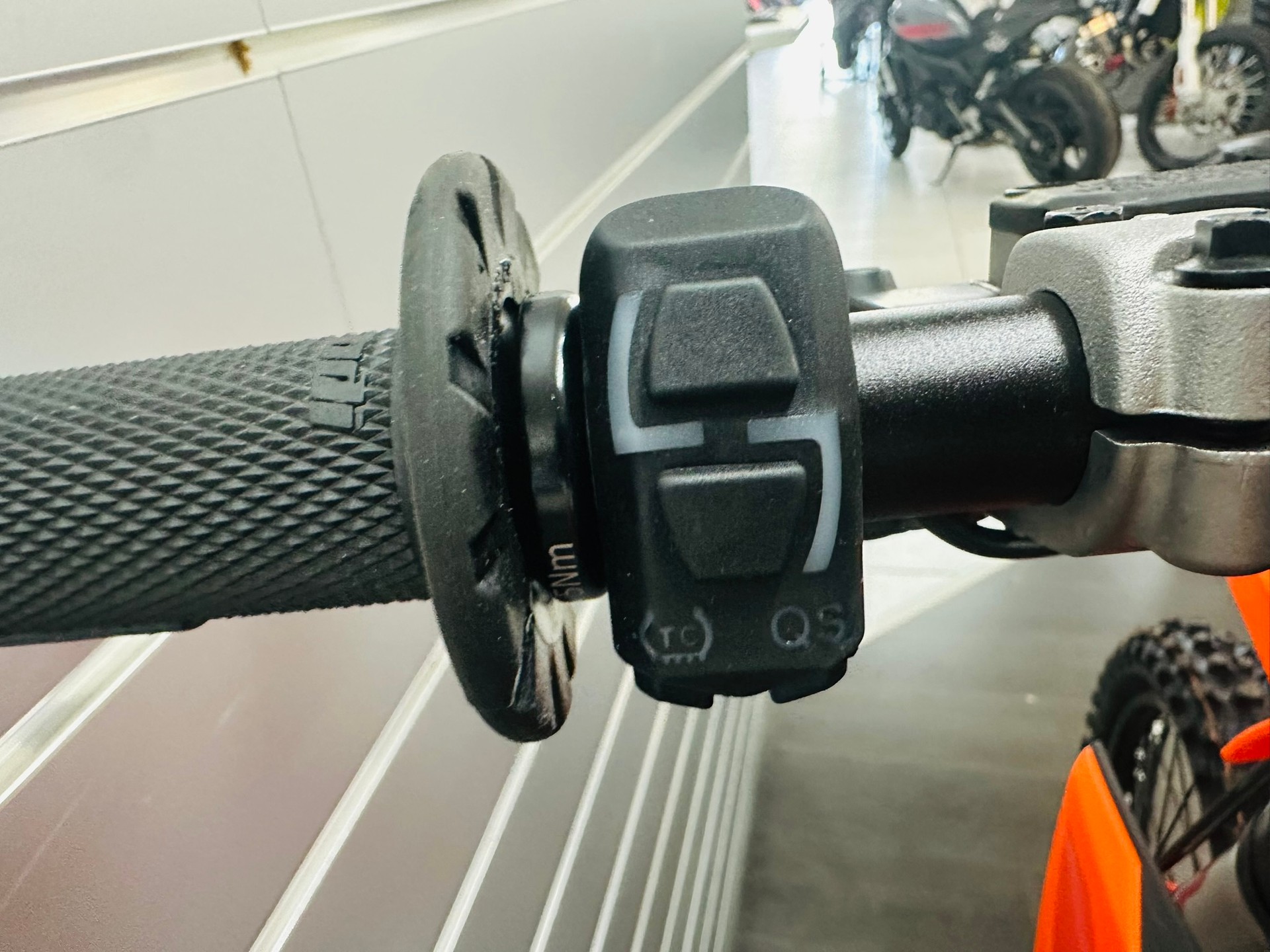 KTM 250 SX-F // 2027-image-7