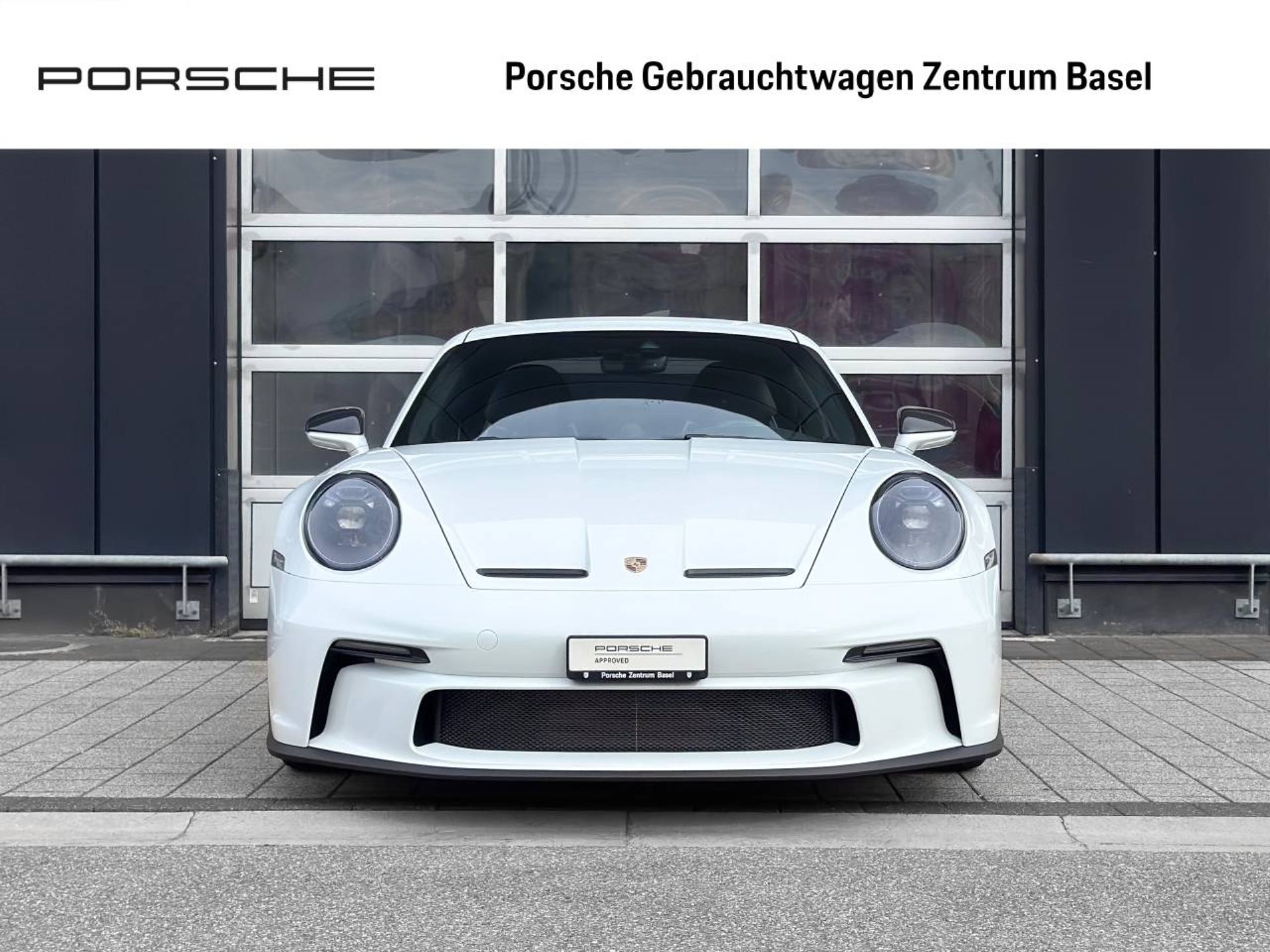 PORSCHE 911 GT3 mit Touring-Paket