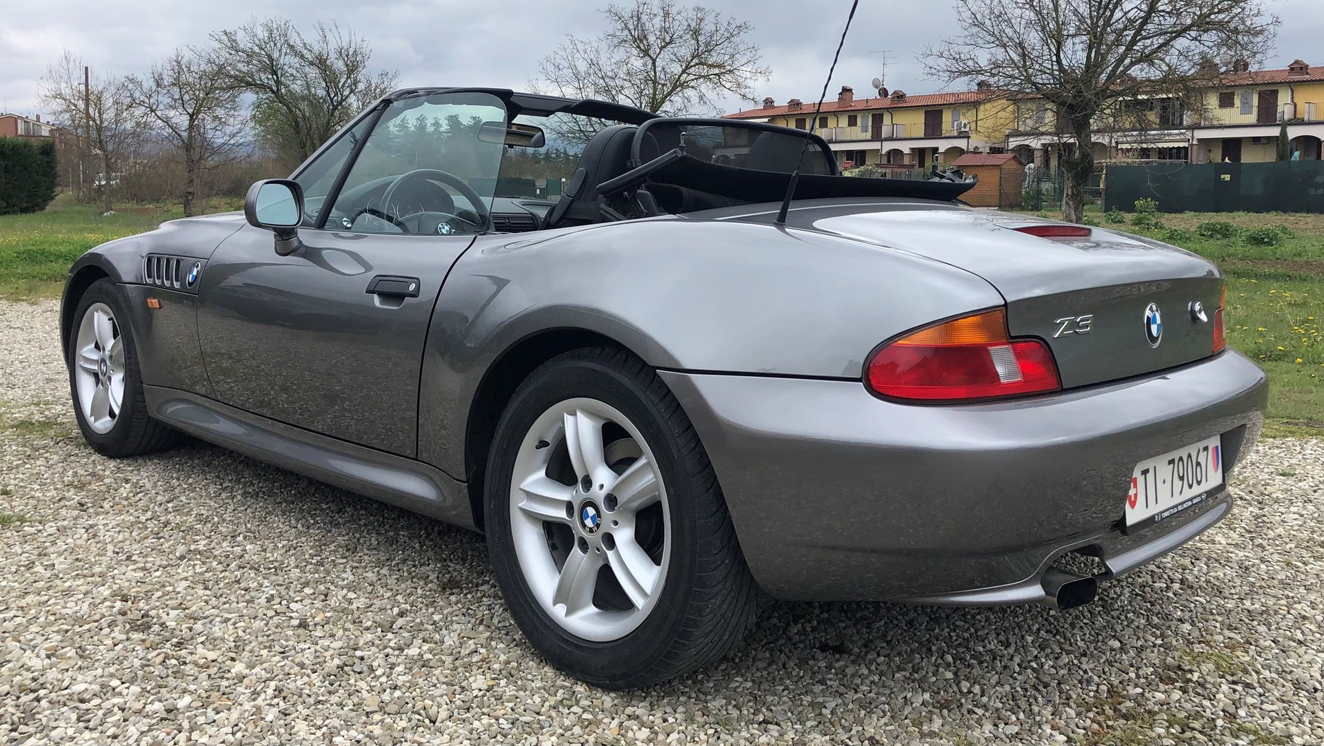 BMW Z3 1.9i Roadster-image-13