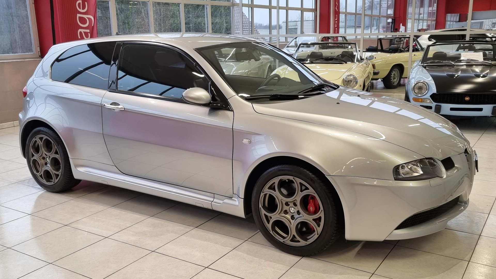 ALFA ROMEO 147 3.2 GTA-image-6