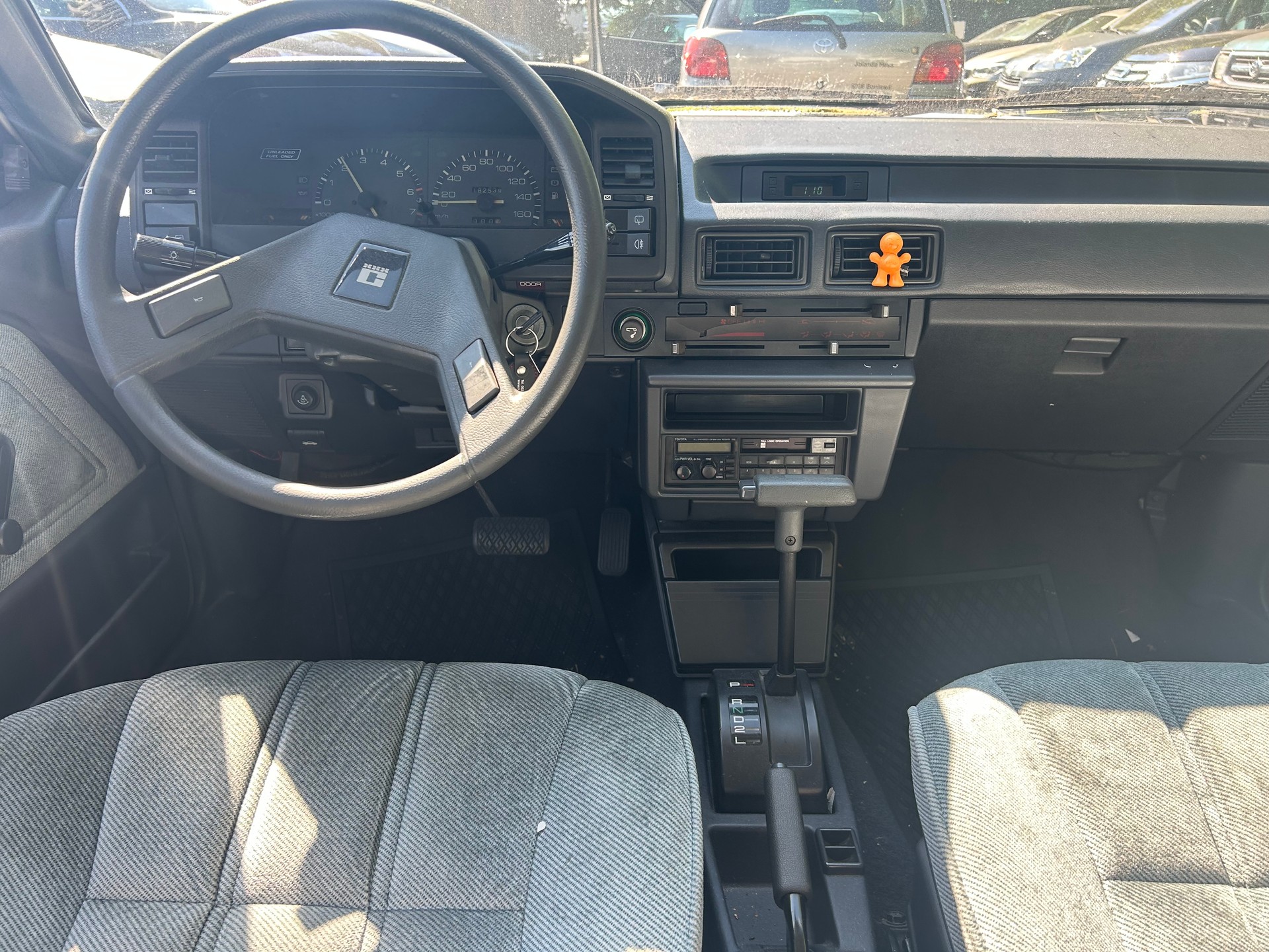 TOYOTA Corolla 1600 GL-image-8