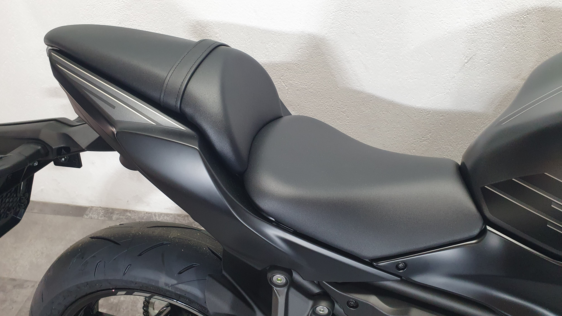 KAWASAKI Ninja 650-image-5