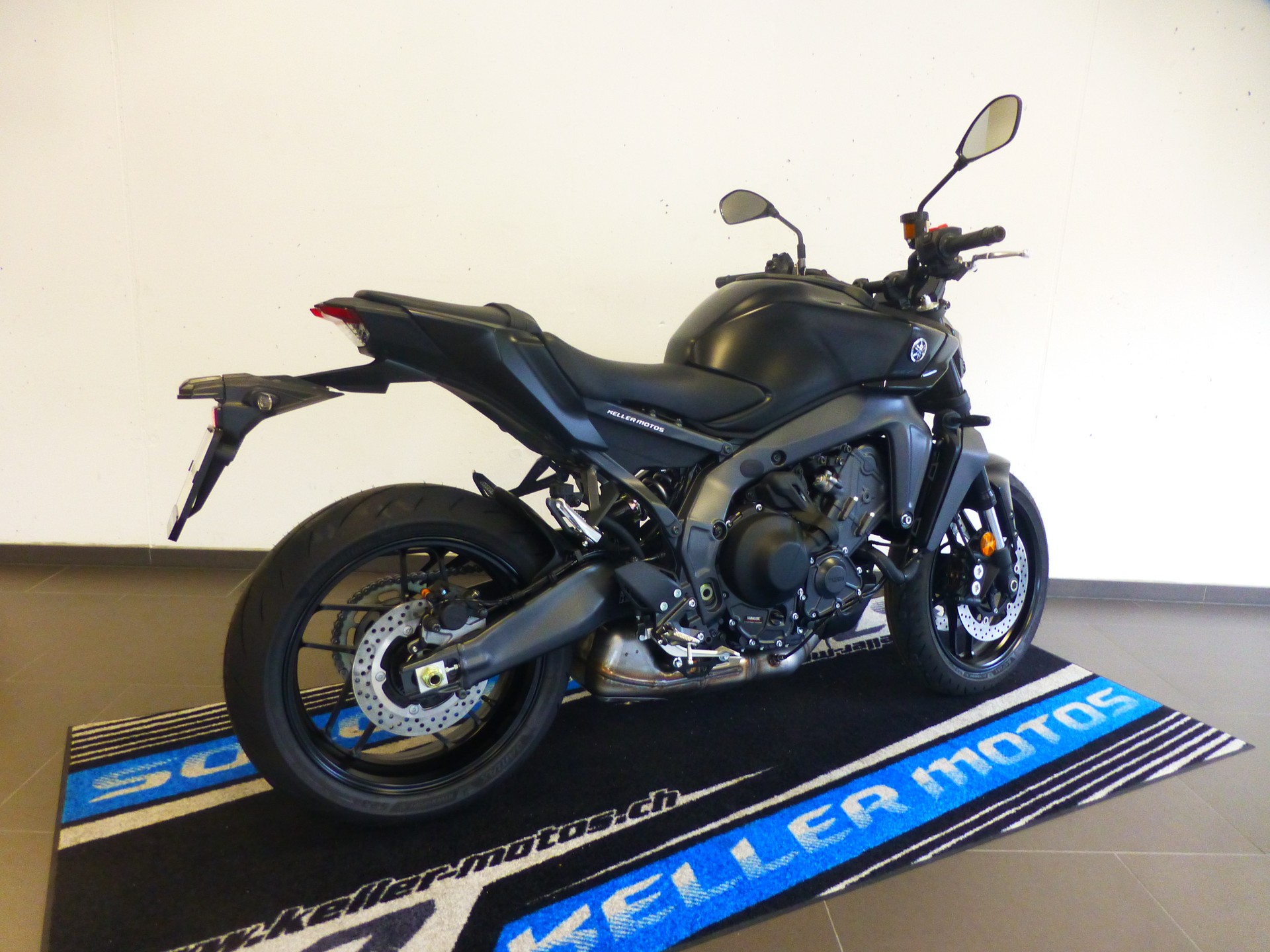 YAMAHA MT-09 Y-AMT-image-12