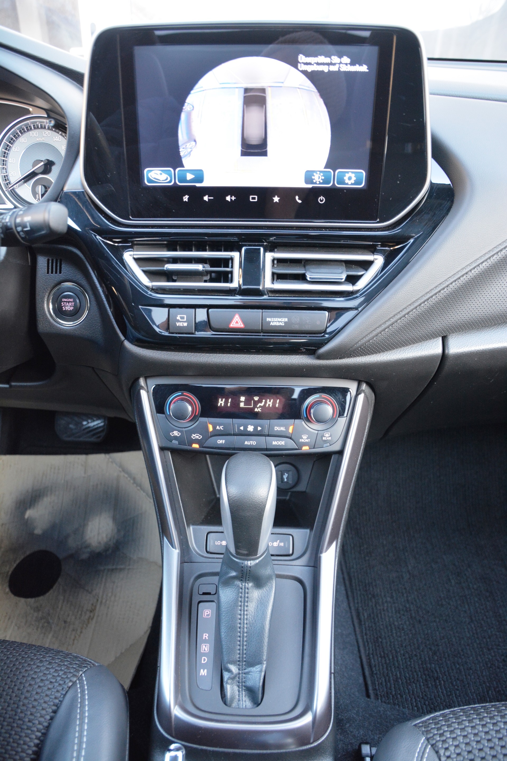 SUZUKI SX4 S-Cross 1.4 16V Compact Top Hybrid 4WD Automatic-image-6