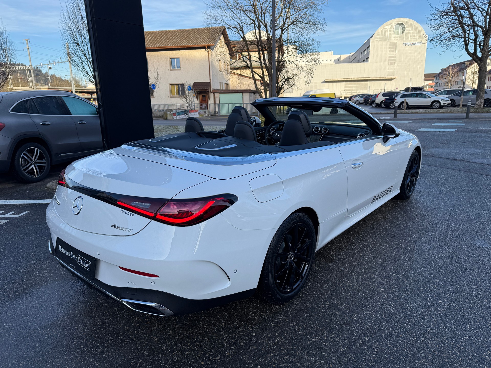 MERCEDES-BENZ CLE 200 Cabrio 4M-image-7