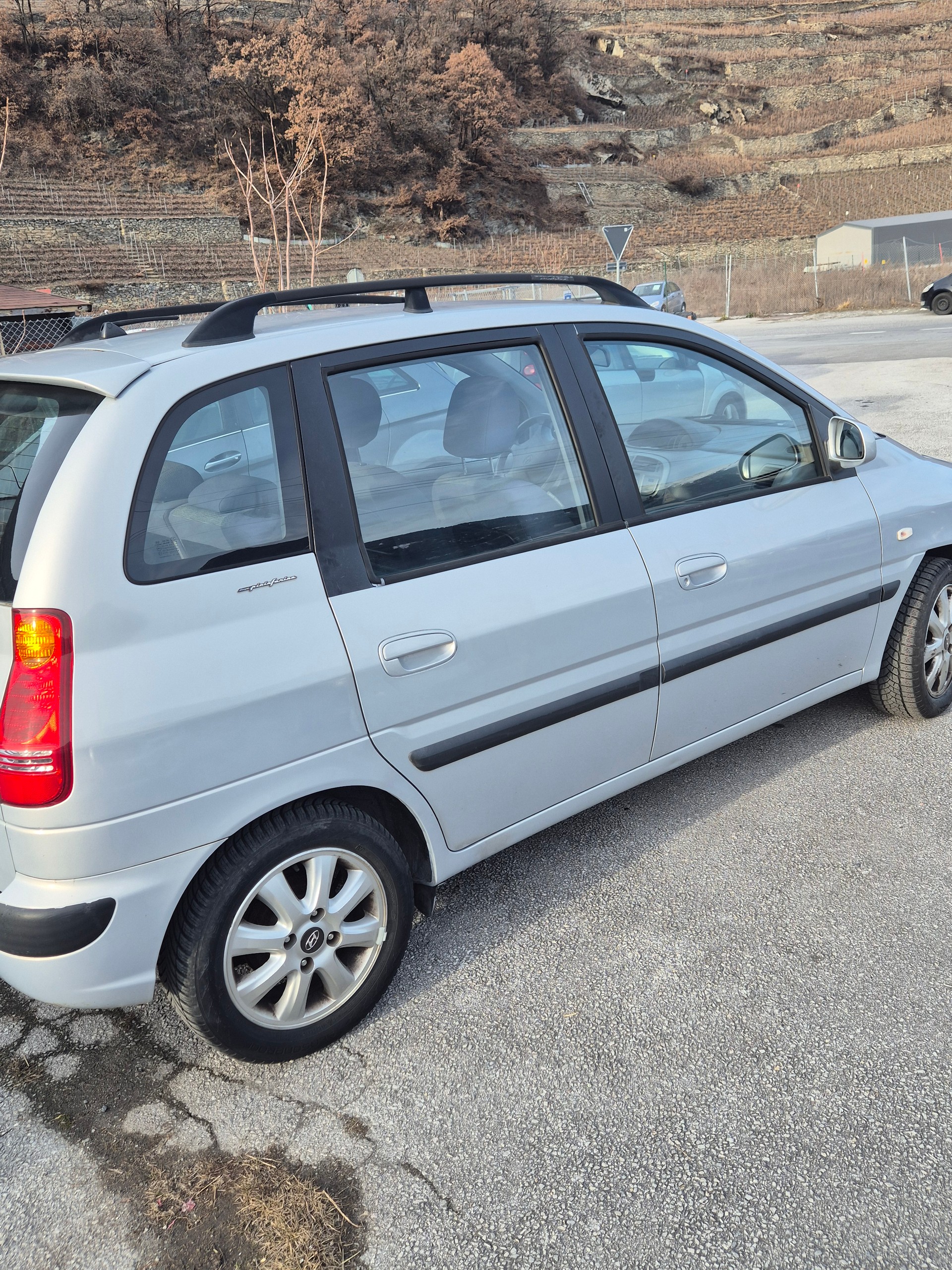 HYUNDAI Matrix 1.8i 16V GLS-image-3