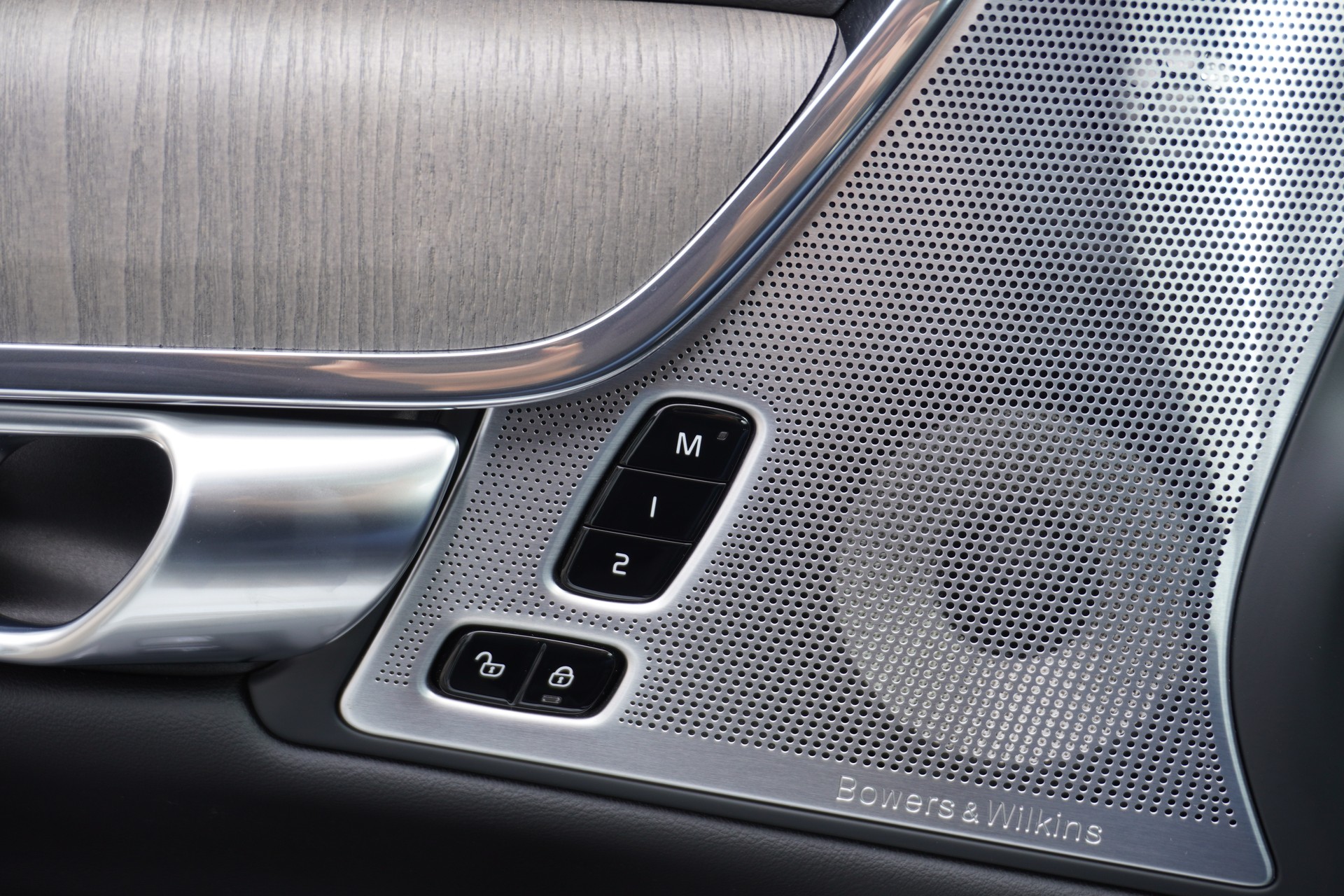 VOLVO S90 T8 eAWD Plug in Hybrid Ultimate Dark Geartronic-image-27