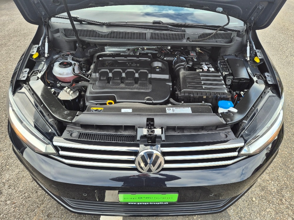 VW Touran 2.0 TDI BlueMotion Technology Comfortline DSG-image-21